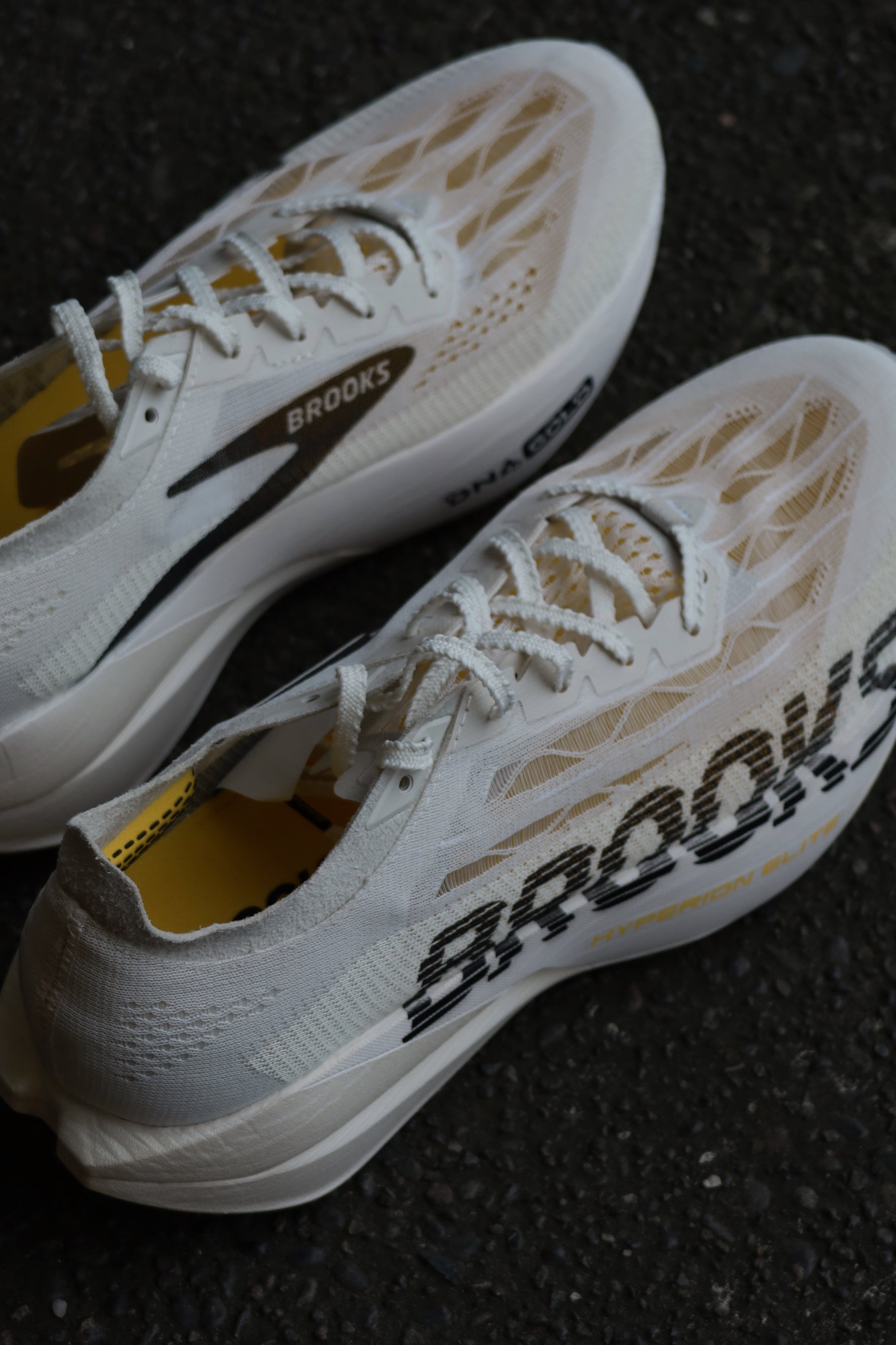 Brooks Hyperion Elite 6