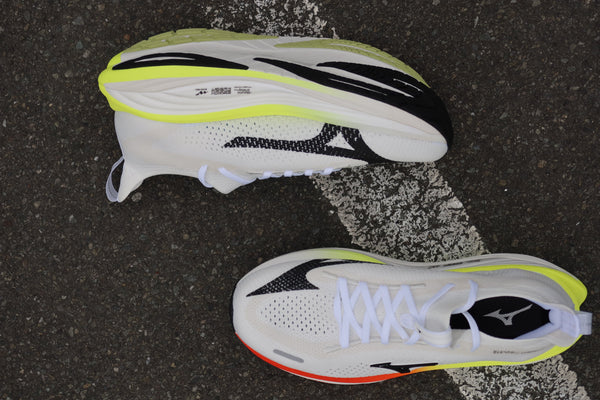 Mizuno Neo Vista 3