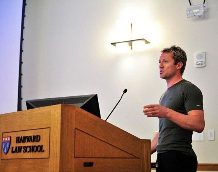 Crowd - Introducing Jamie Scott