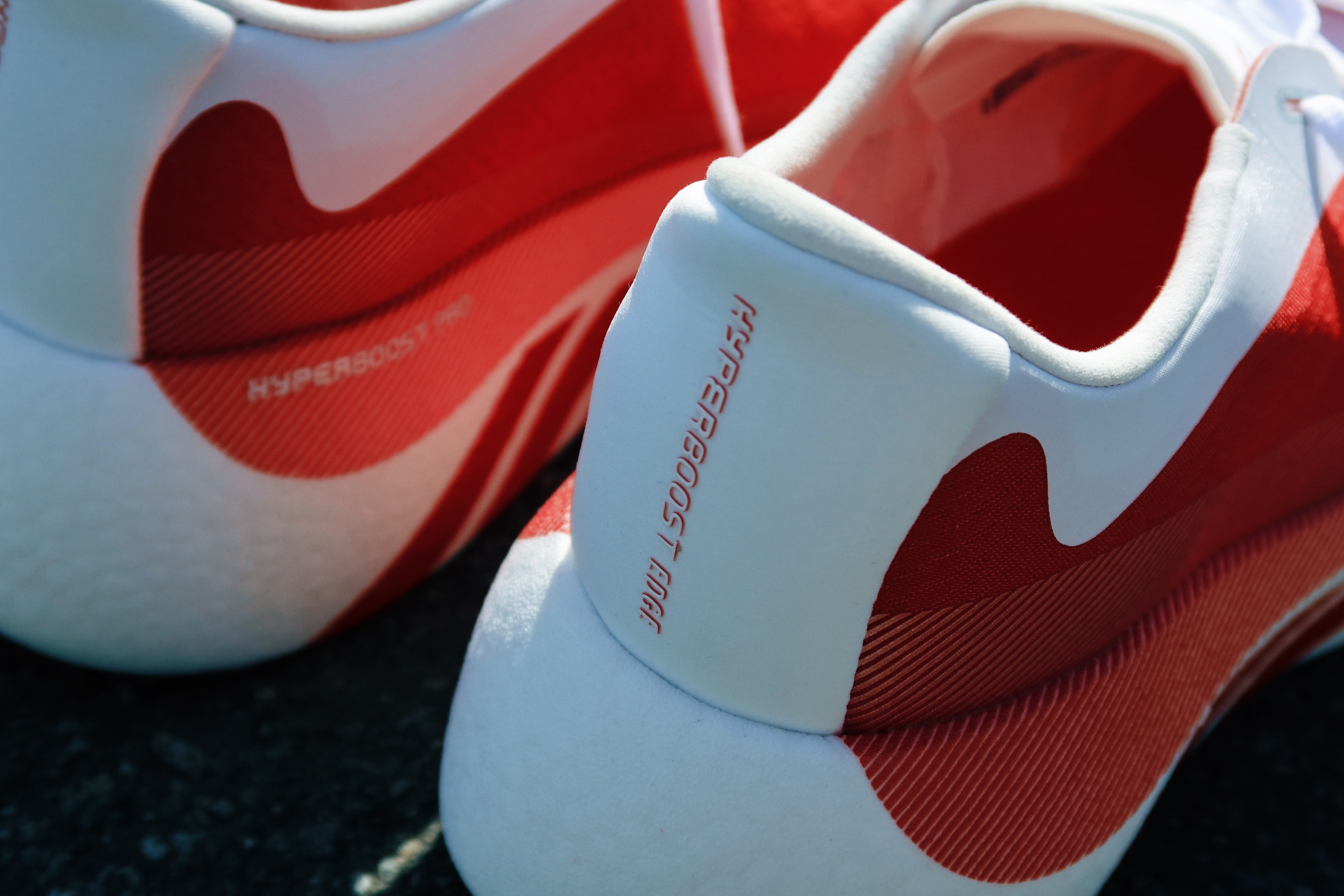 Adidas Hyperboost Edge