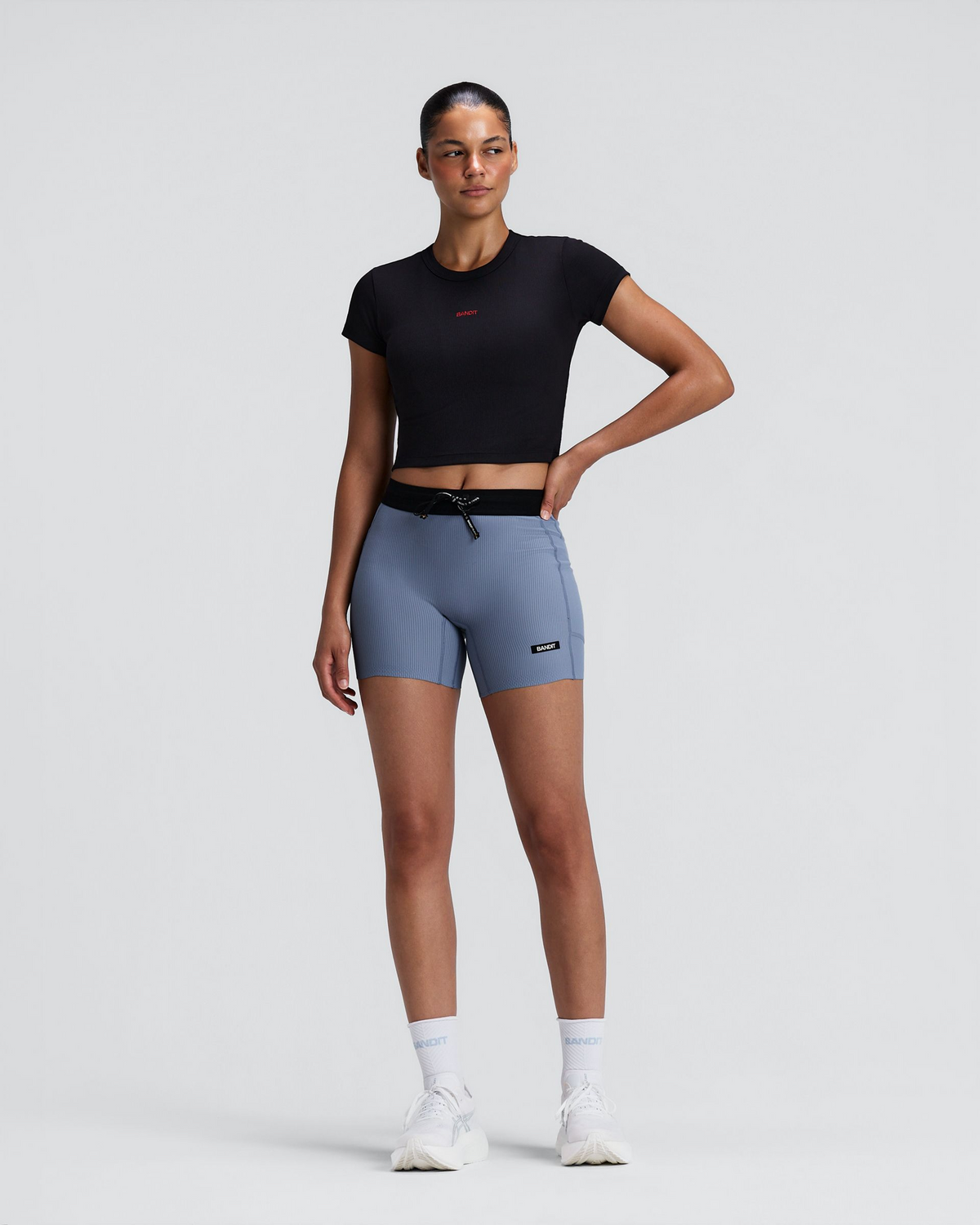 Bandit Women's Vituccia Cropped Performance Tee / Black - Frontrunner Colombo