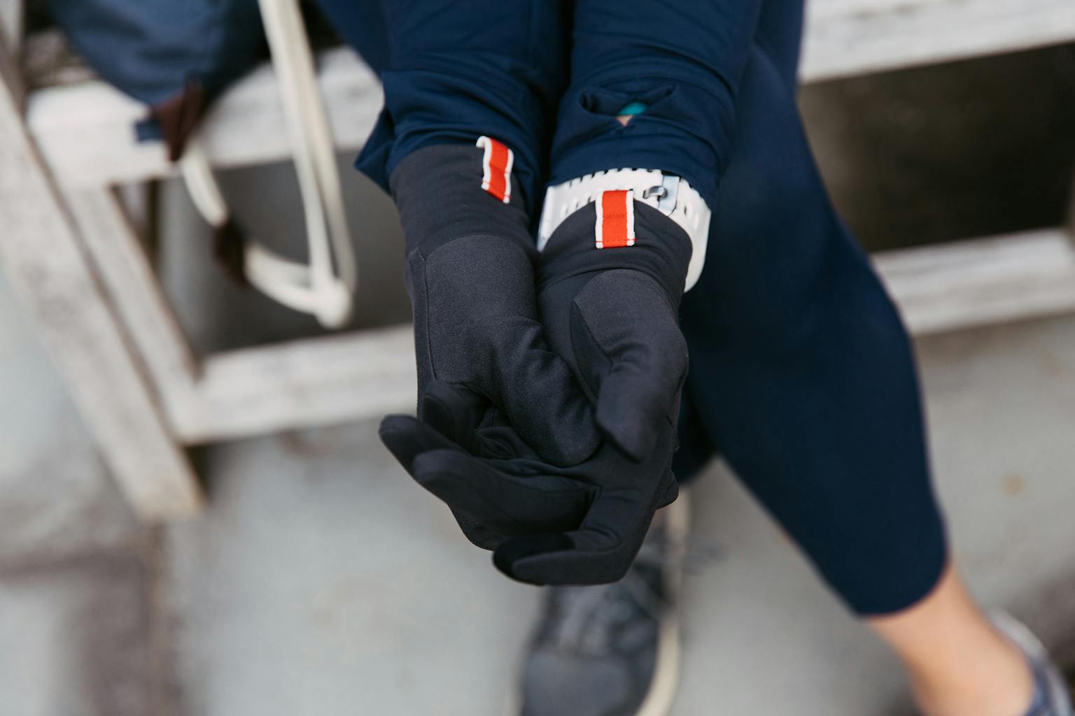 Tracksmith Inverno Gloves - Frontrunner Colombo