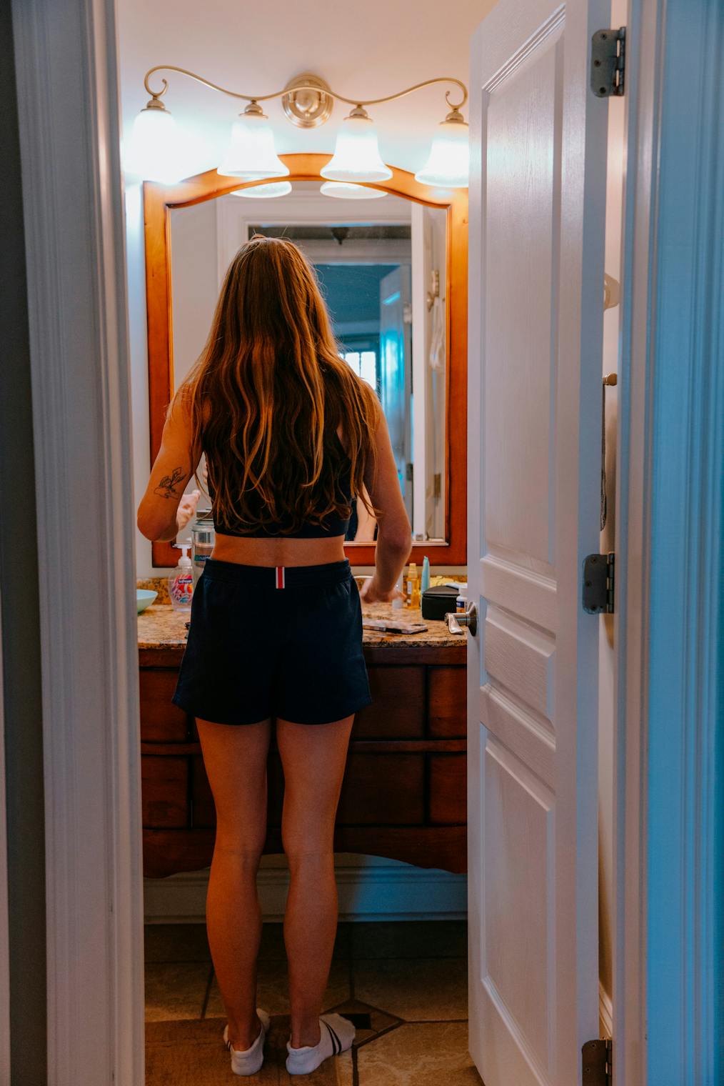 Tracksmith Trackhouse Shorts Womens - Frontrunner Colombo