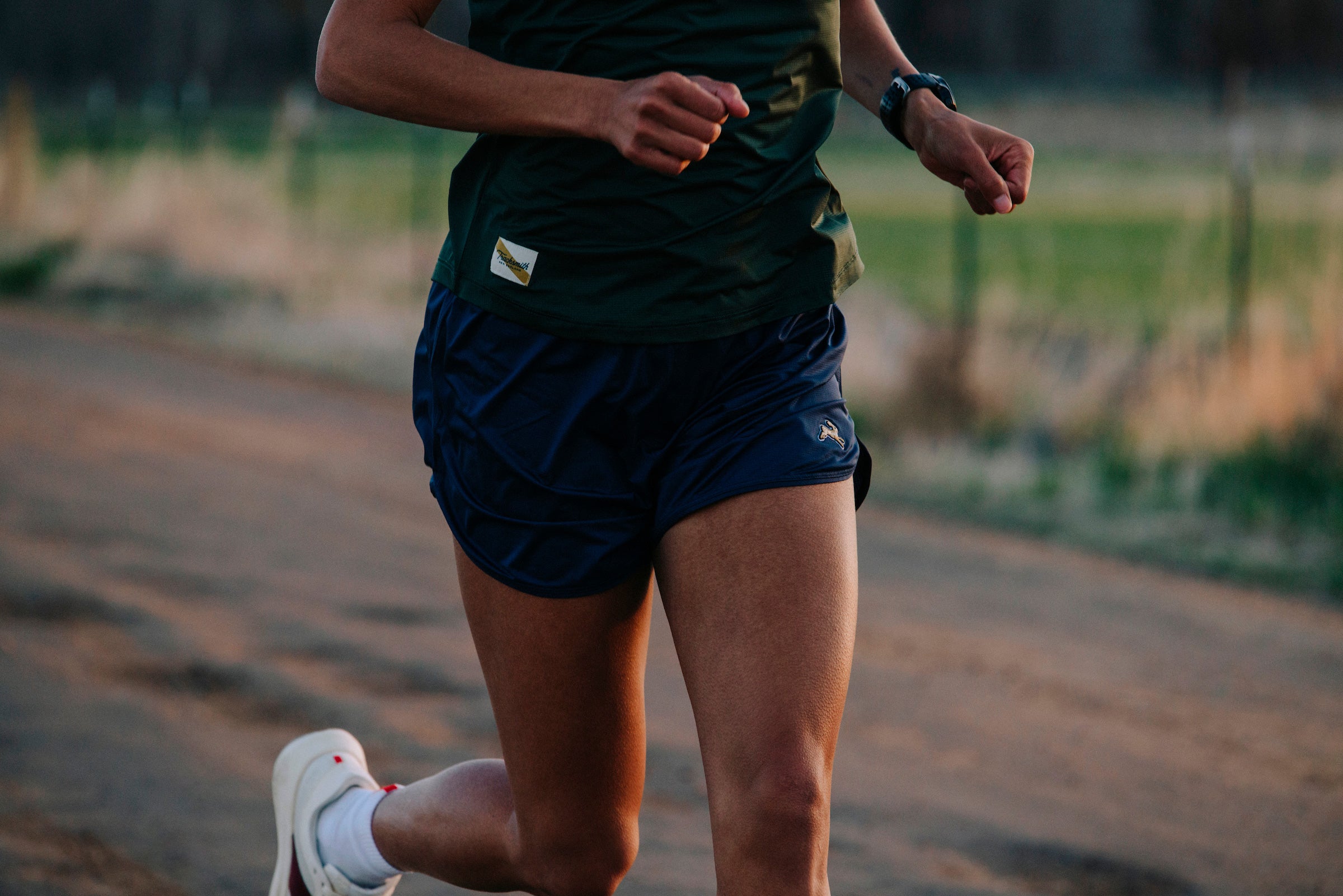 Tracksmith Twilight Split Short Womens - Frontrunner Colombo