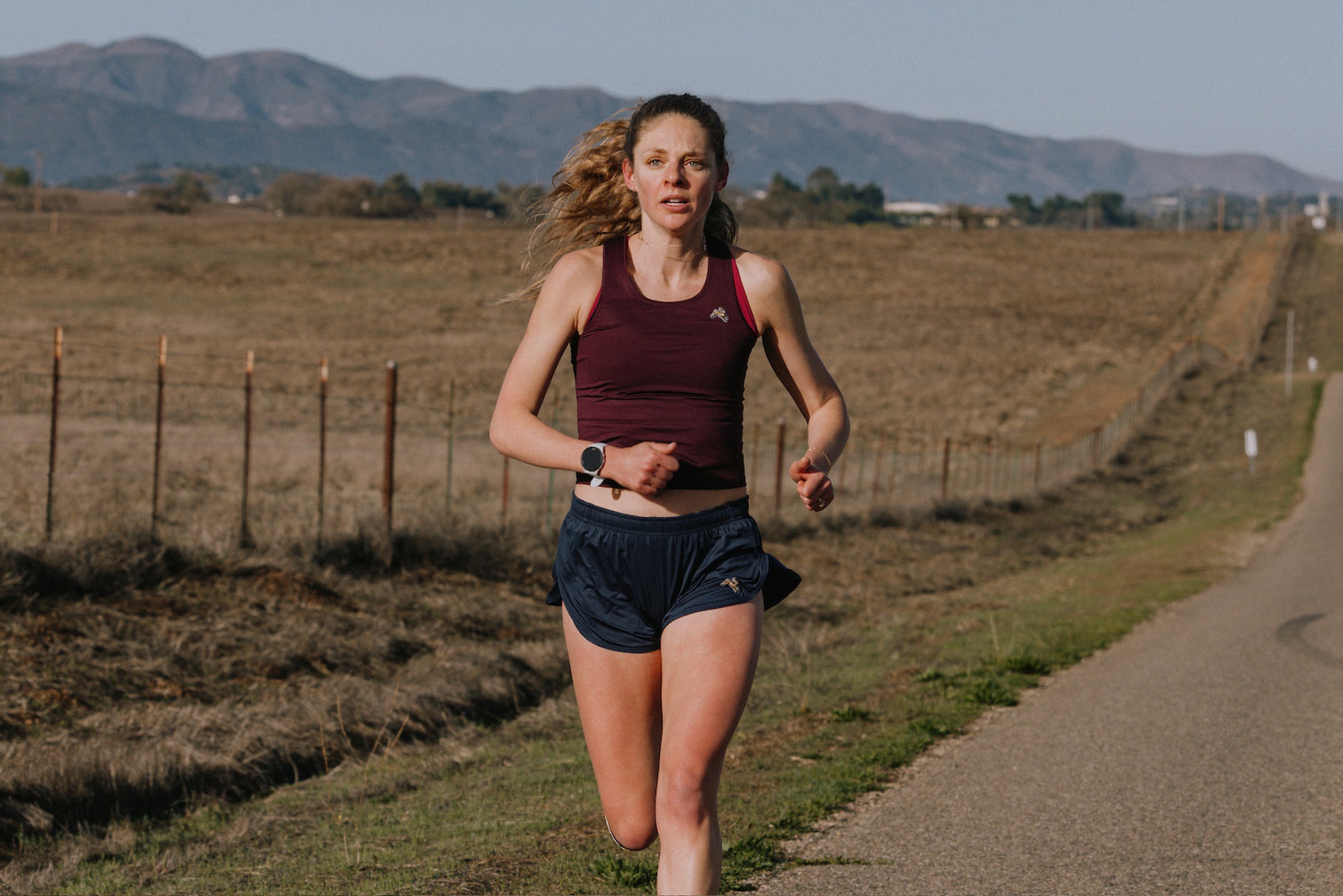 Tracksmith Twilight Split Short Womens - Frontrunner Colombo