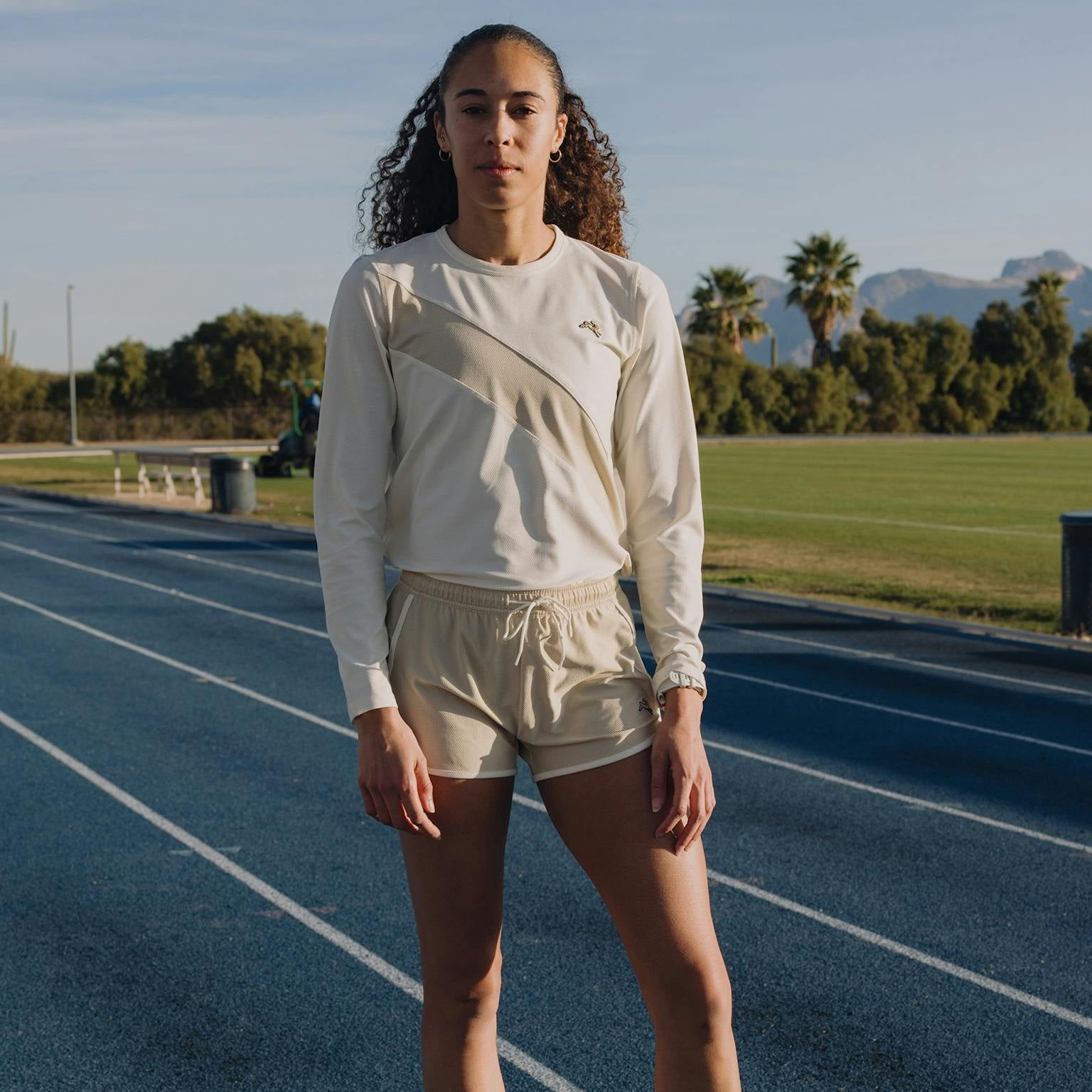 Tracksmith Van Cortlandt Long Sleeve Womens Ivory/Brown Rice - Frontrunner Colombo
