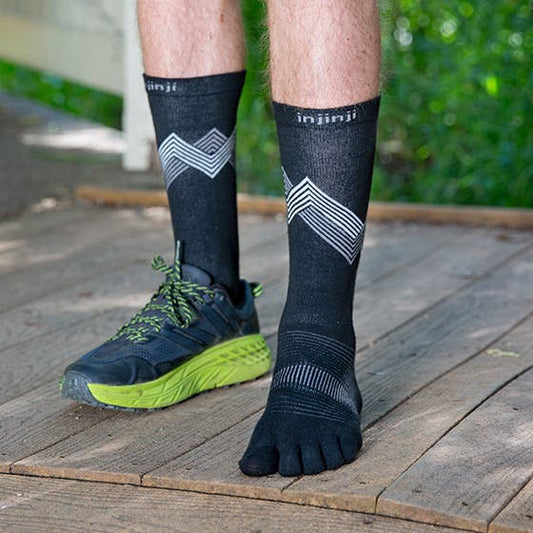 Ininji Run Lightweight Crew - Black - Frontrunner Colombo
