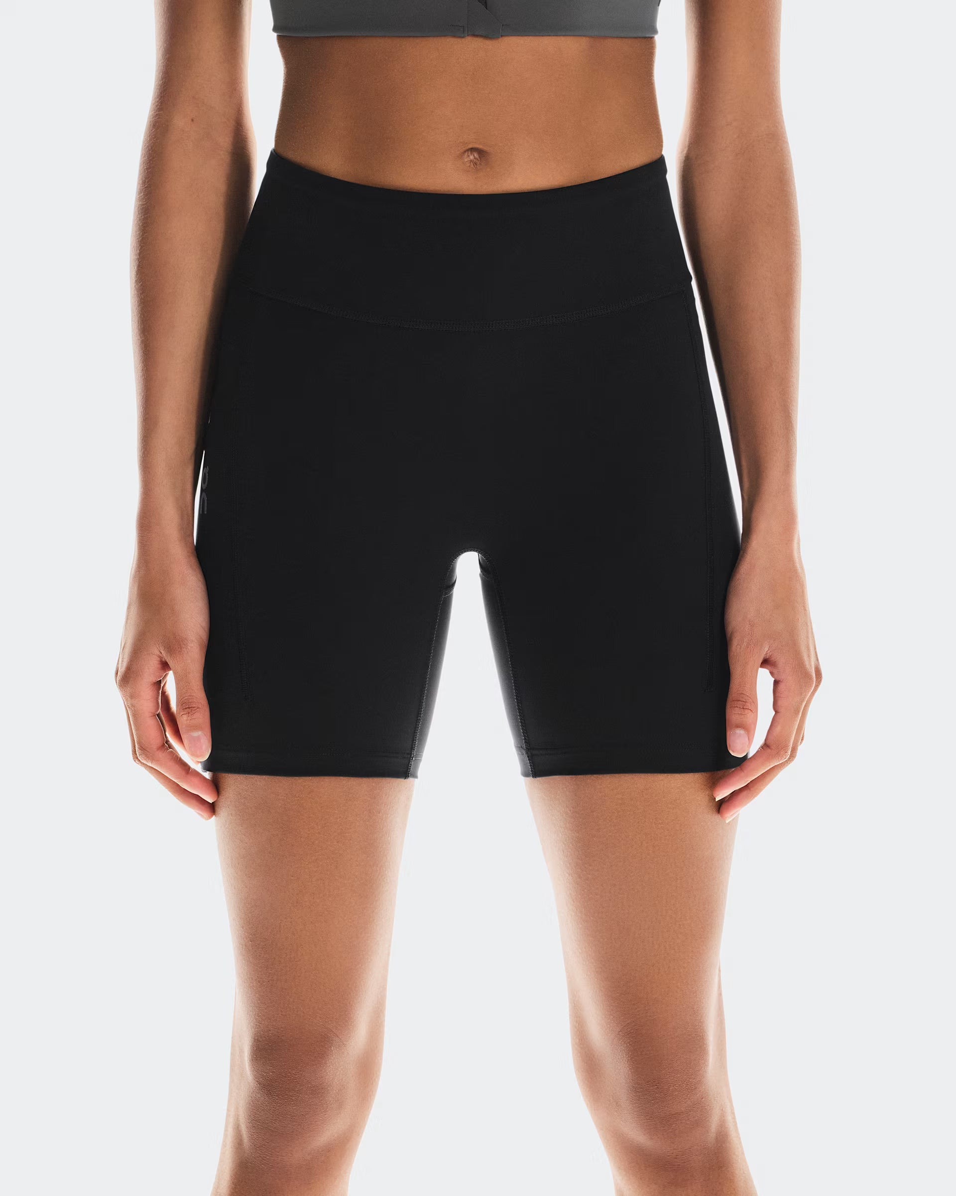 On Performance Tights Short Womens Black - Frontrunner Colombo