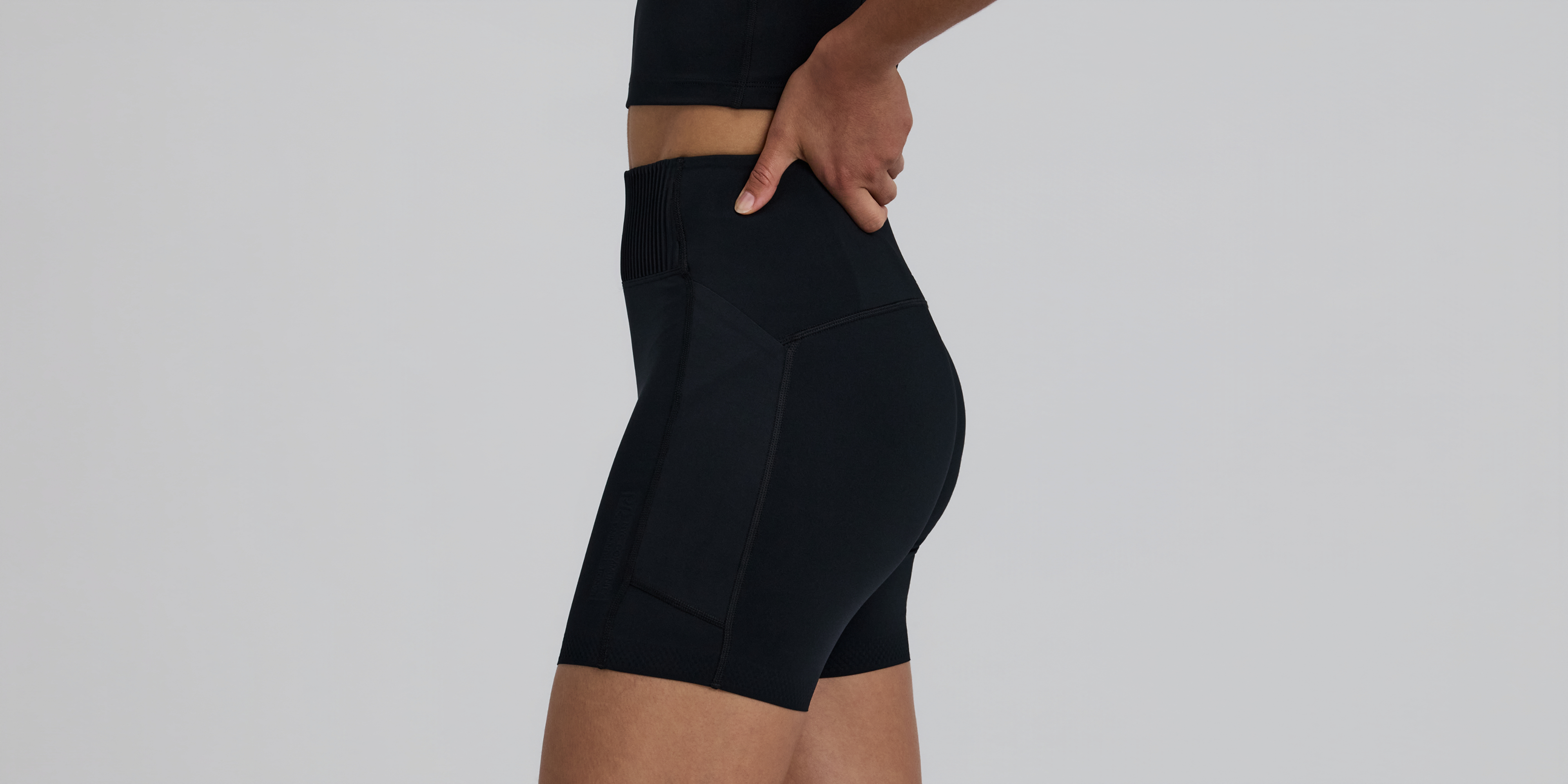 Bandit Women's Stamina-V Threshold 5 inch High Waist Compression Shorts Black