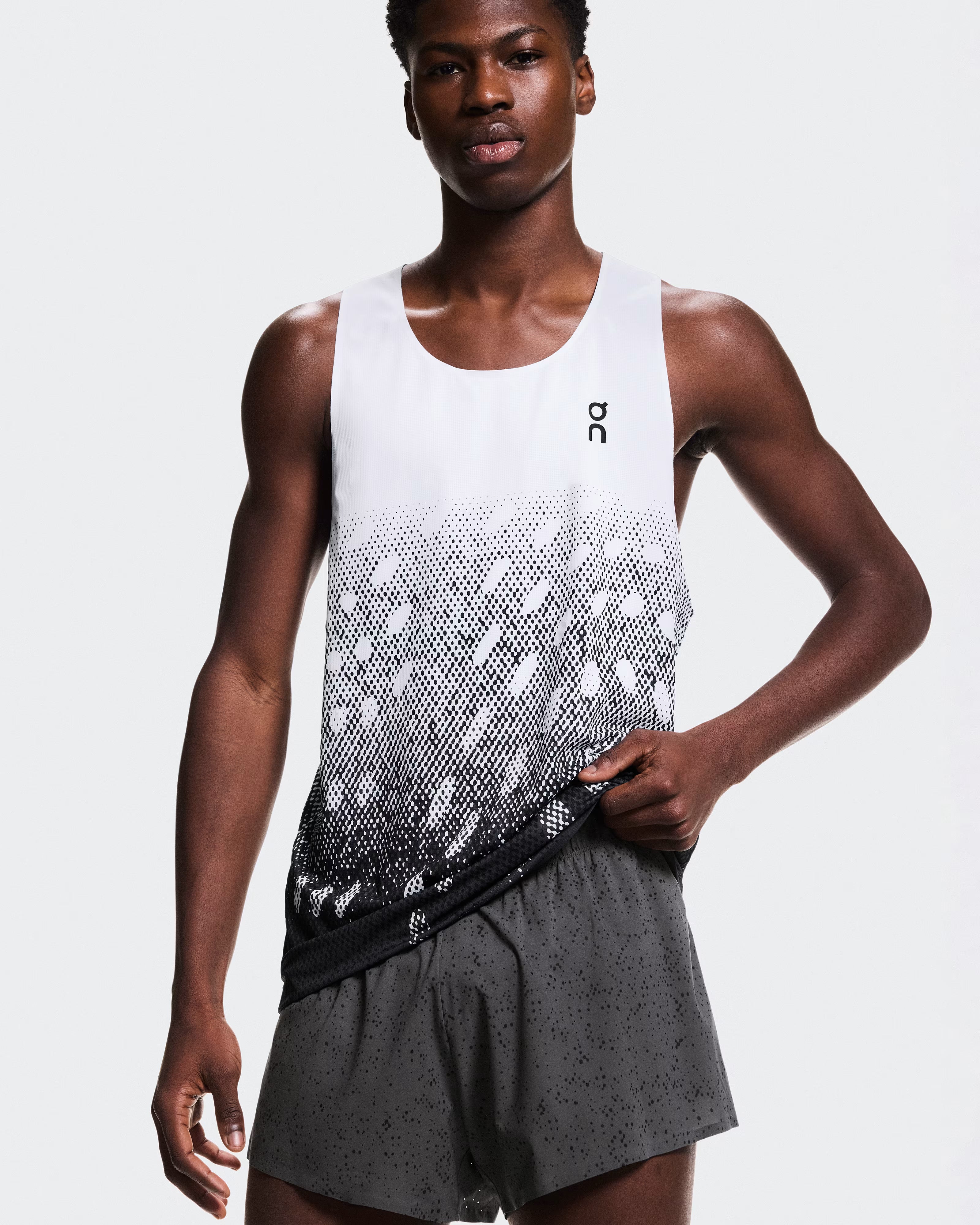 On Zero Shorts Mens Iron/ Black - Frontrunner Colombo