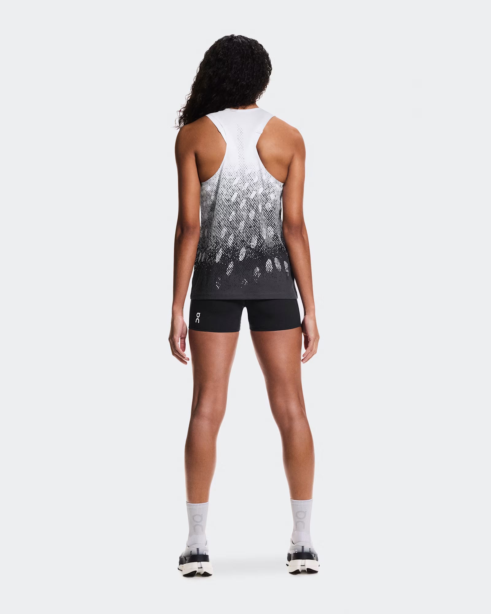 On Zero Singlet Womens White/ Iron - Frontrunner Colombo