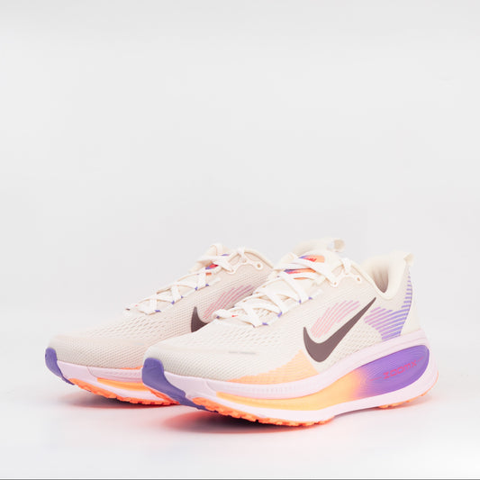 Nike Vomero 18 (B Standard) Womens Chalk/Tattoo Pink Foam - Frontrunner Colombo