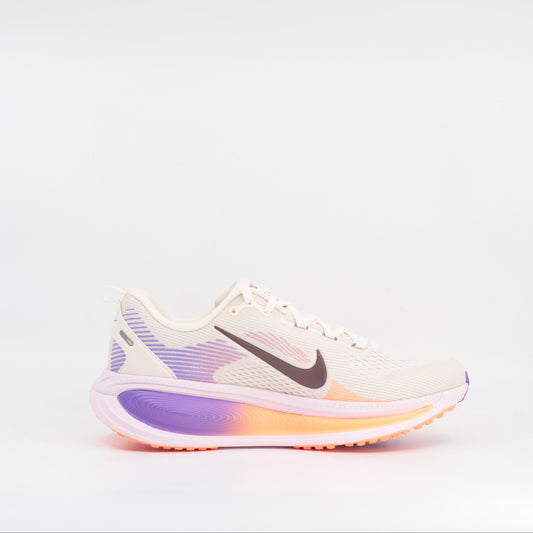 Nike Vomero 18 (B Standard) Womens Chalk/Tattoo Pink Foam - Frontrunner Colombo