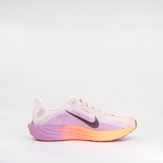 Nike Pegasus Plus (B Standard) Womens Chalk/Tattoo Magenta - Frontrunner Colombo