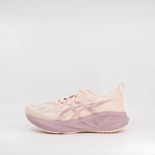 Asics Novablast 5 (B Standard) Womens Pearl Pink/Morganite - Frontrunner Colombo