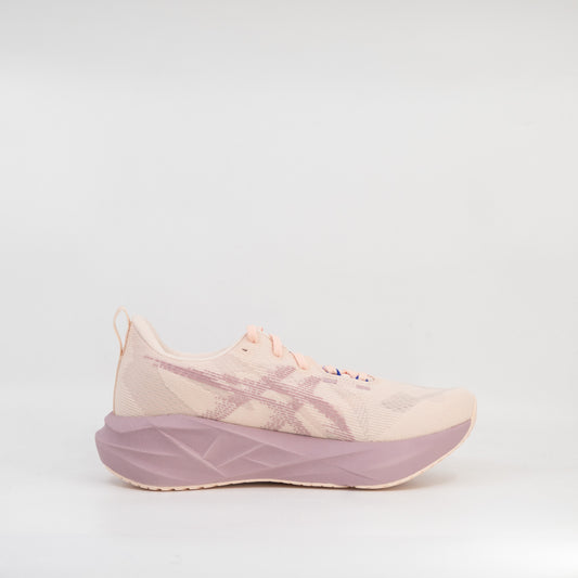 Asics Novablast 5 (B Standard) Womens Pearl Pink/Morganite - Frontrunner Colombo