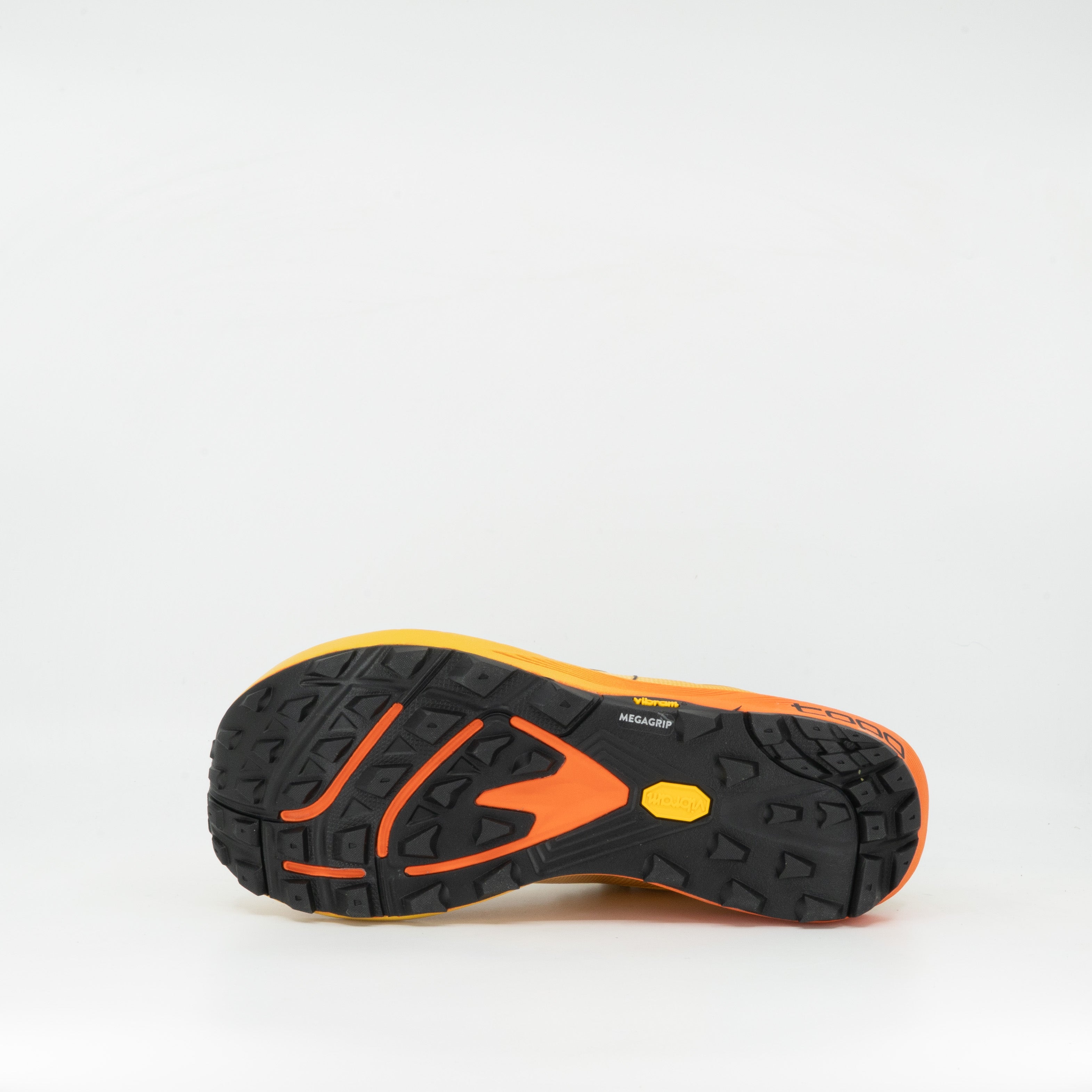 Topo Mountain Racer 4 (D Standard) Mens Mango/ Black - Frontrunner Colombo