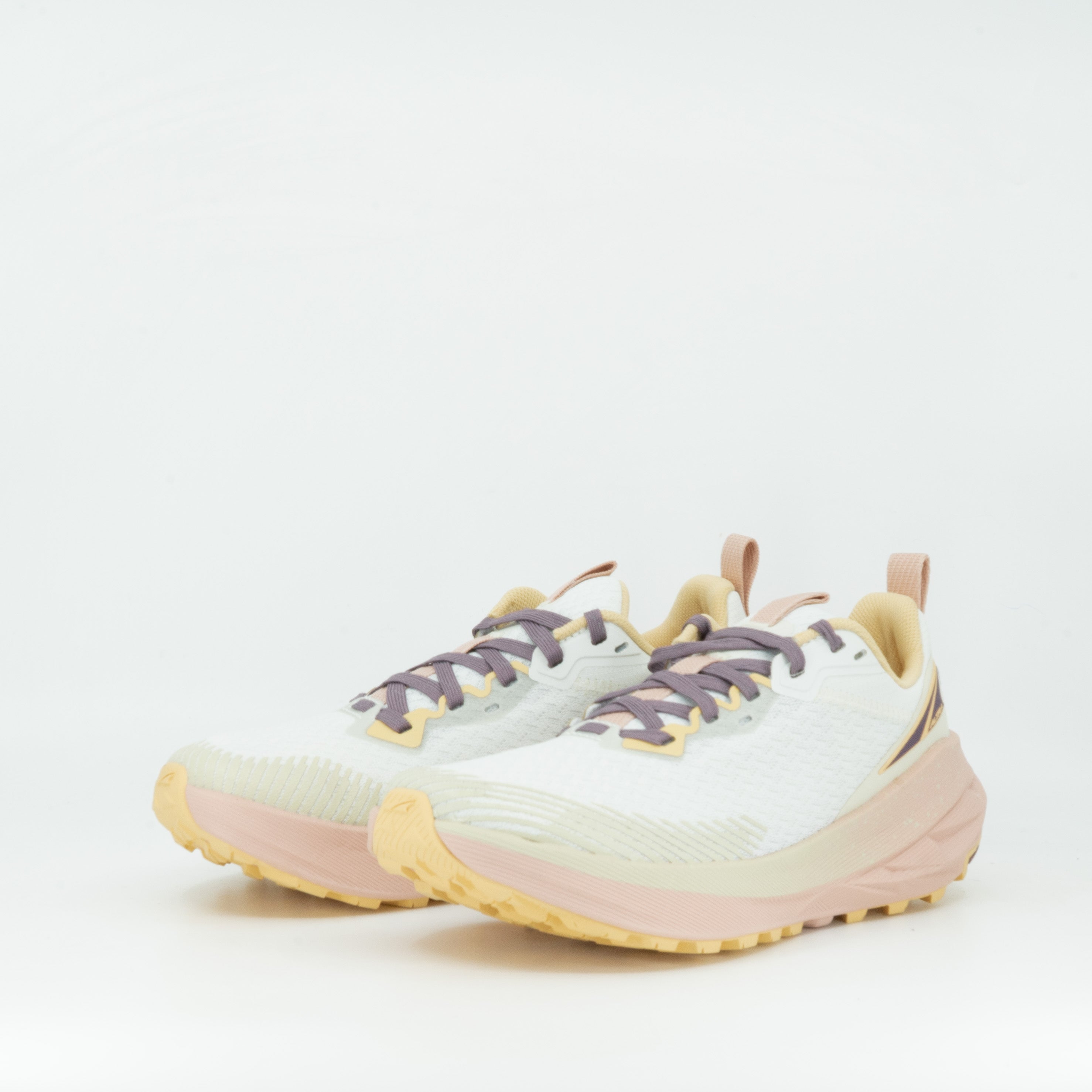 Altra Experience Wild 2 (B Standard) Womens White - Frontrunner Colombo