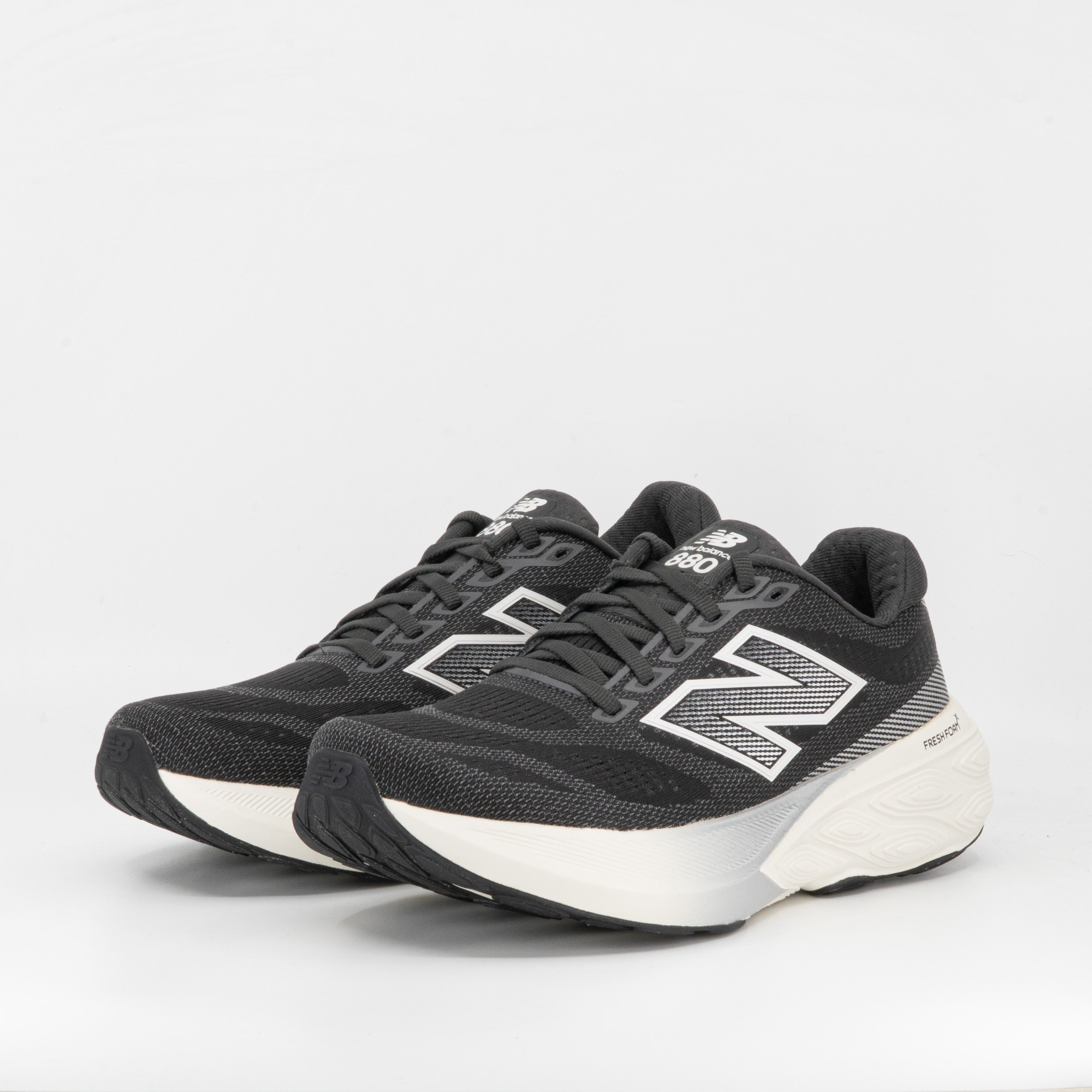 New Balance 880v15 (D Wide) Womens Black Cement/Sea Salt - Frontrunner Colombo