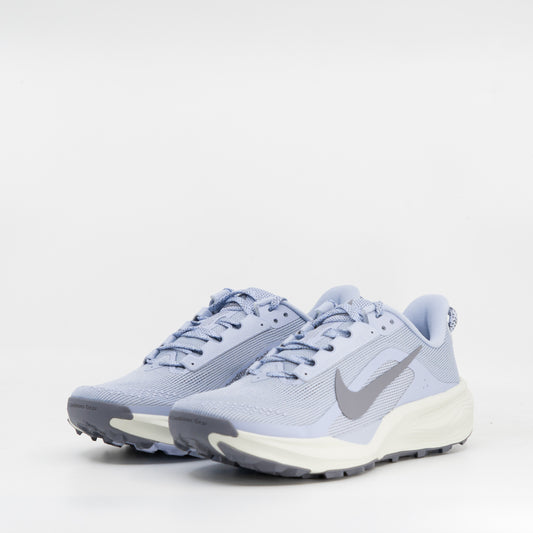 Nike ACG Pegasus Trail (B Standard) Womens Ghost/Cement Grey - Frontrunner Colombo