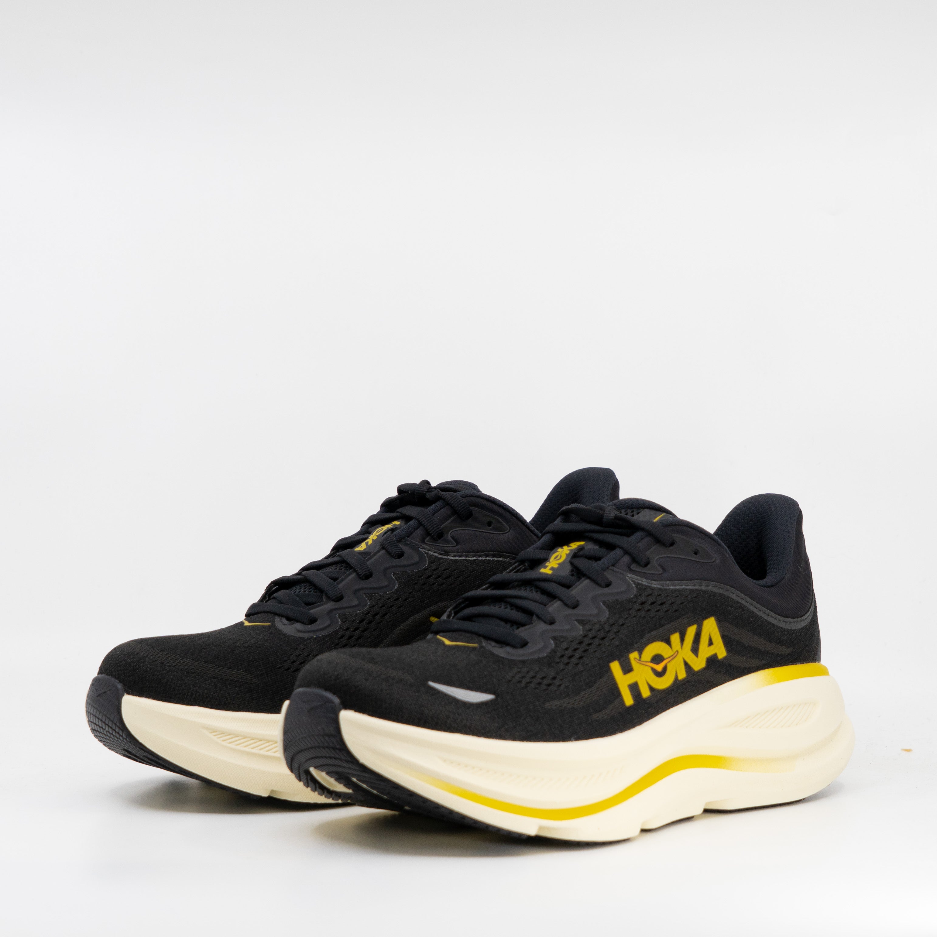 Hoka Bondi 9 (2E Wide) Mens Carbon Black/Yellow Gold - Frontrunner Colombo