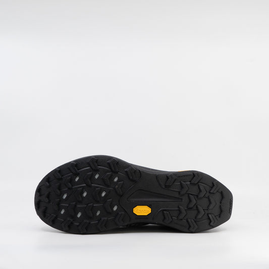 Saucony Peregrine 16 (2E Wide) Mens Carbon/Black - Frontrunner Colombo