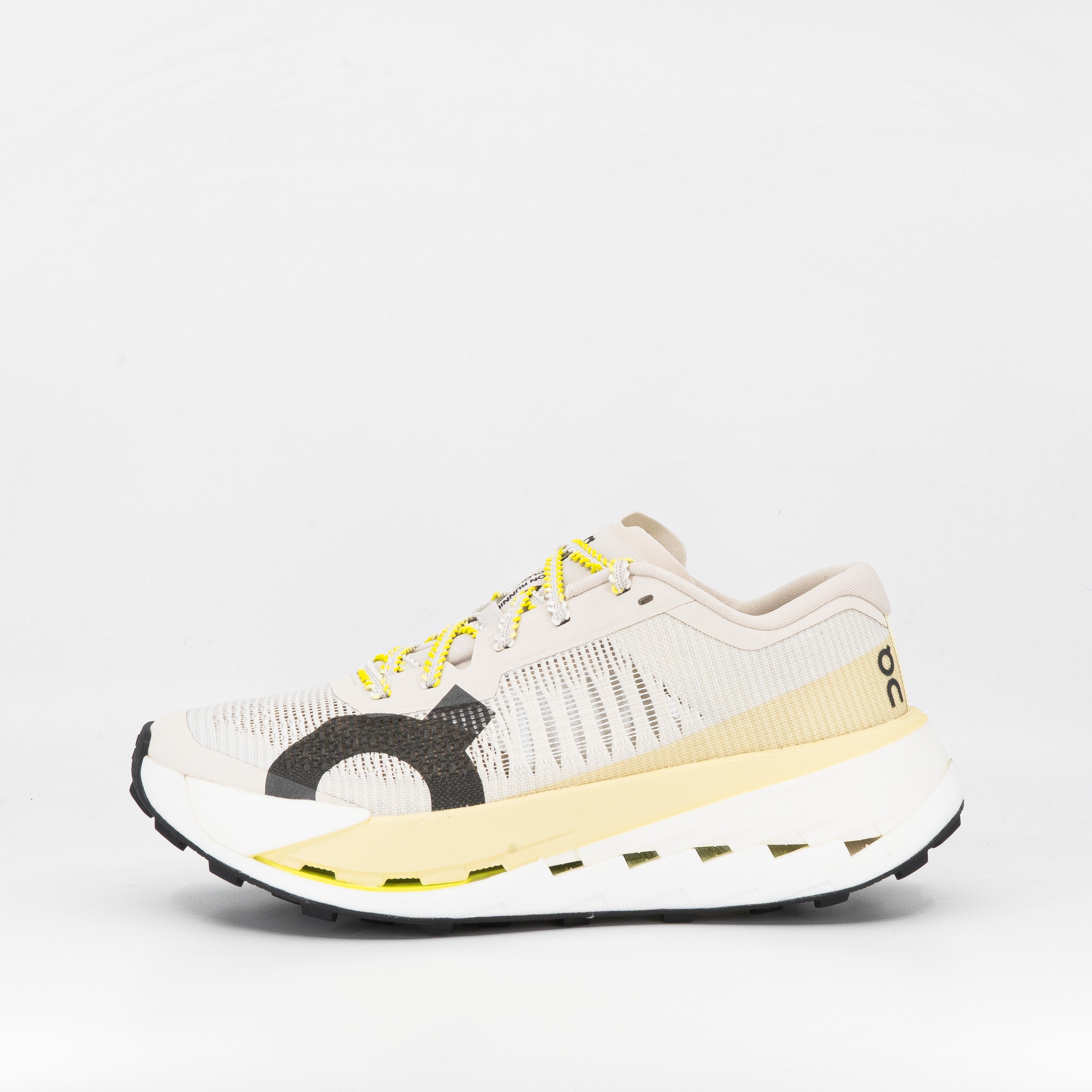 On Cloudultra Pro (B Standard) Womens Pearl/Lychee - Frontrunner Colombo