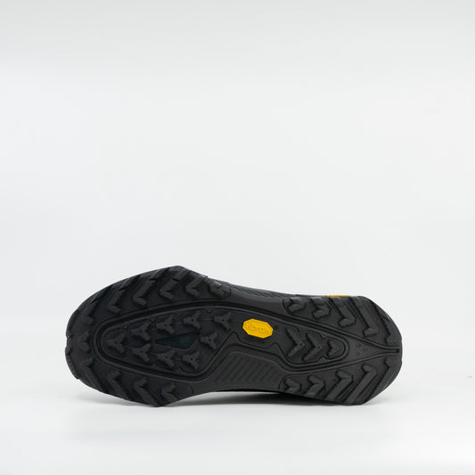 Nike ACG Zegama Trail (D Standard) Mens Black/Black - Frontrunner Colombo