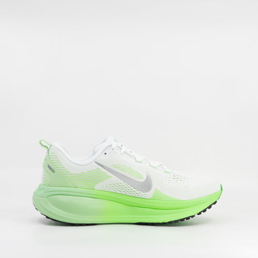 Nike Vomero 18 (B Standard) Womens White/Green/Metallic Silver - Frontrunner Colombo