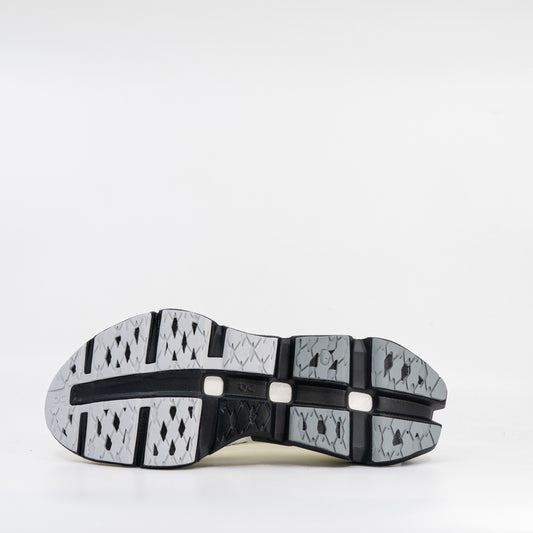 On LightSpray Cloudmonster 3 Hyper (D Standard) Unisex Black/White - Frontrunner Colombo