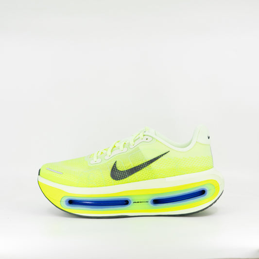 Nike Vomero Premium (D Standard) Mens Volt Tint/Black Spruce - Frontrunner Colombo