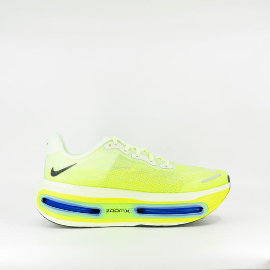 Nike Vomero Premium (D Standard) Mens Volt Tint/Black Spruce - Frontrunner Colombo