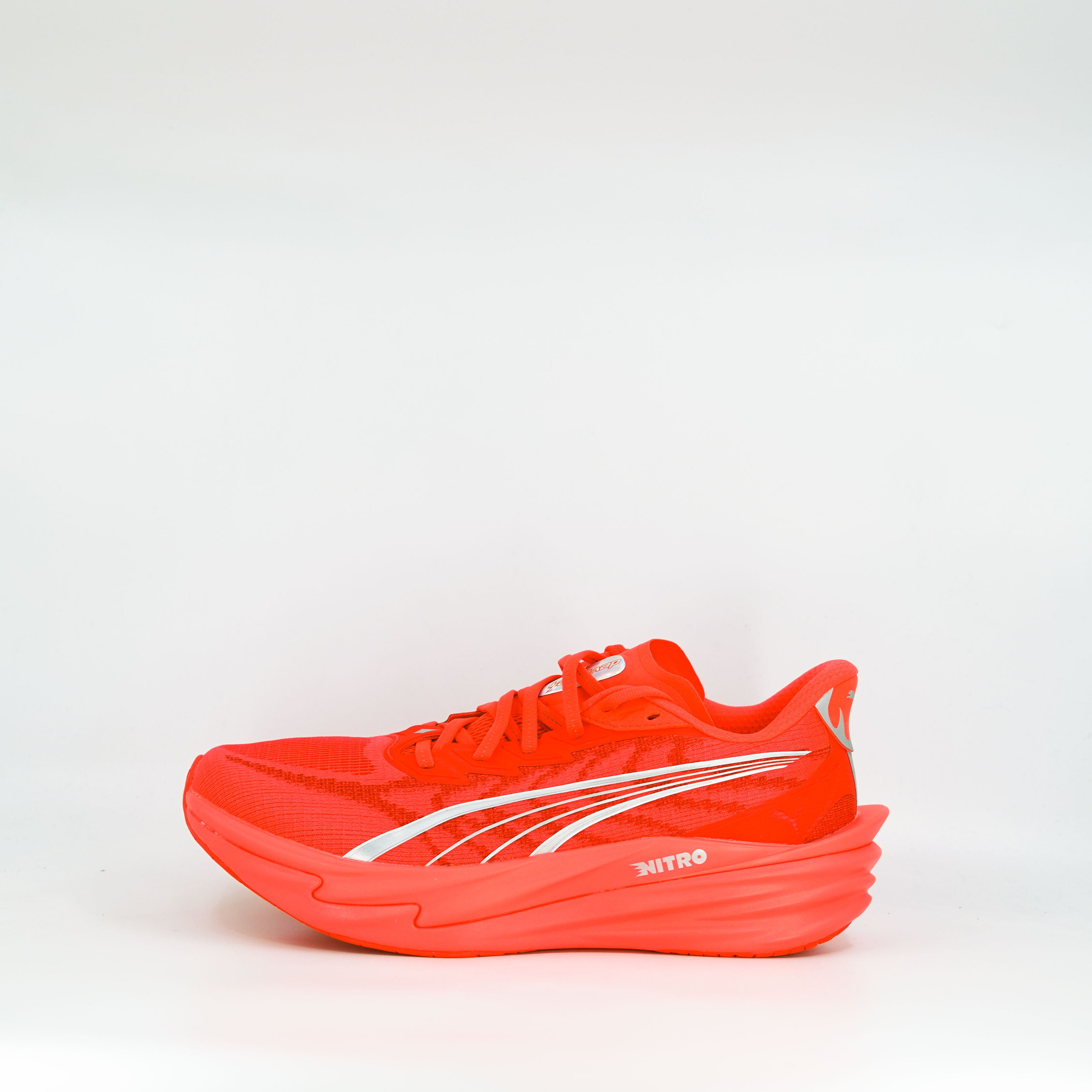 Puma Deviate Nitro 4 (D Standard) Mens Ultra Red/Puma Silver - Frontrunner Colombo
