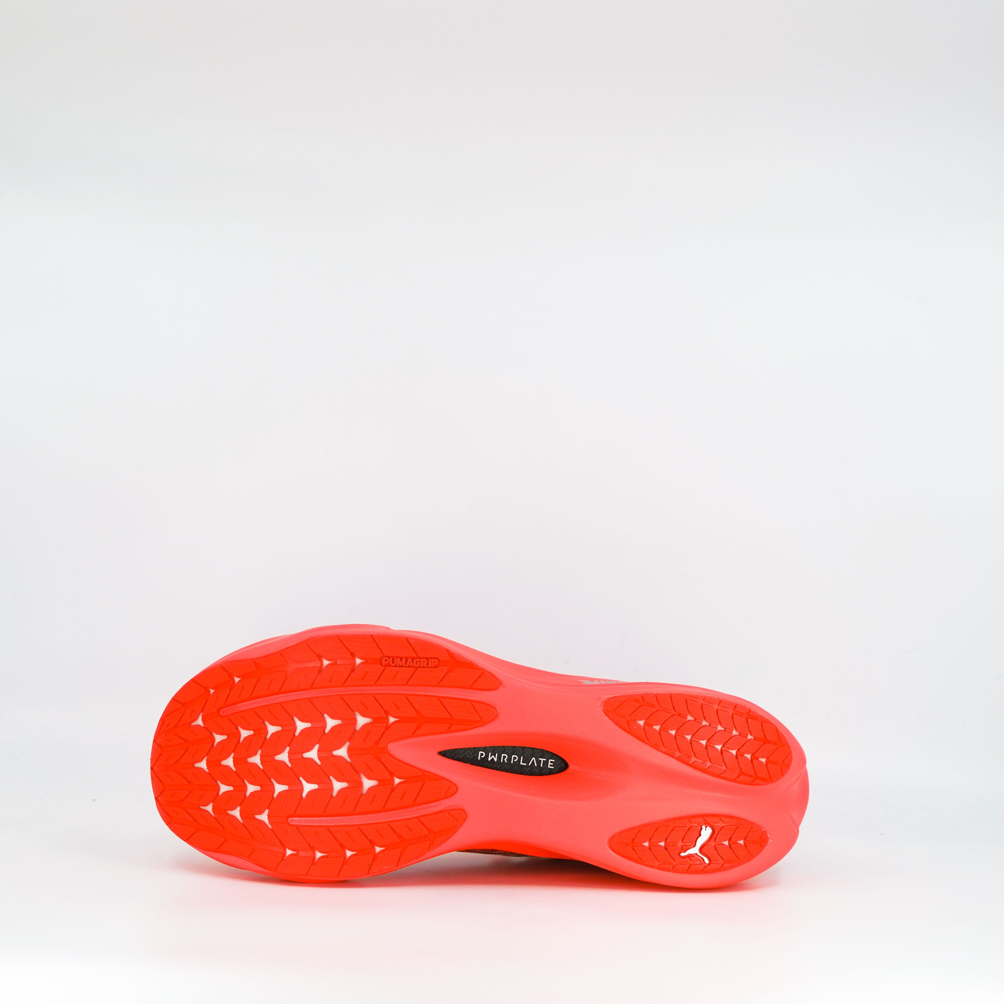 Puma Deviate Nitro 4 (D Standard) Mens Ultra Red/Puma Silver - Frontrunner Colombo