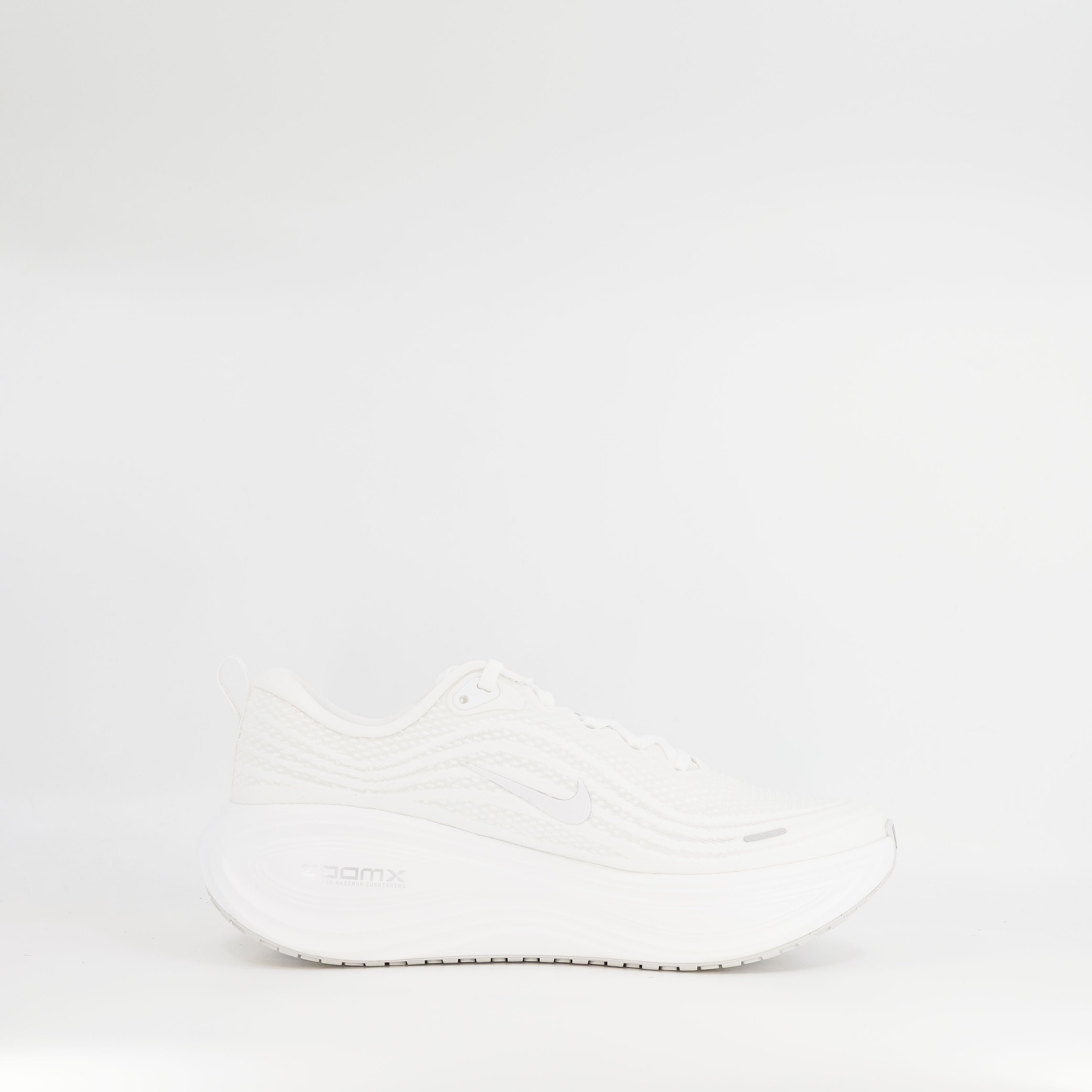 Nike Vomero Plus (D Standard) Mens White/Summit - Frontrunner Colombo