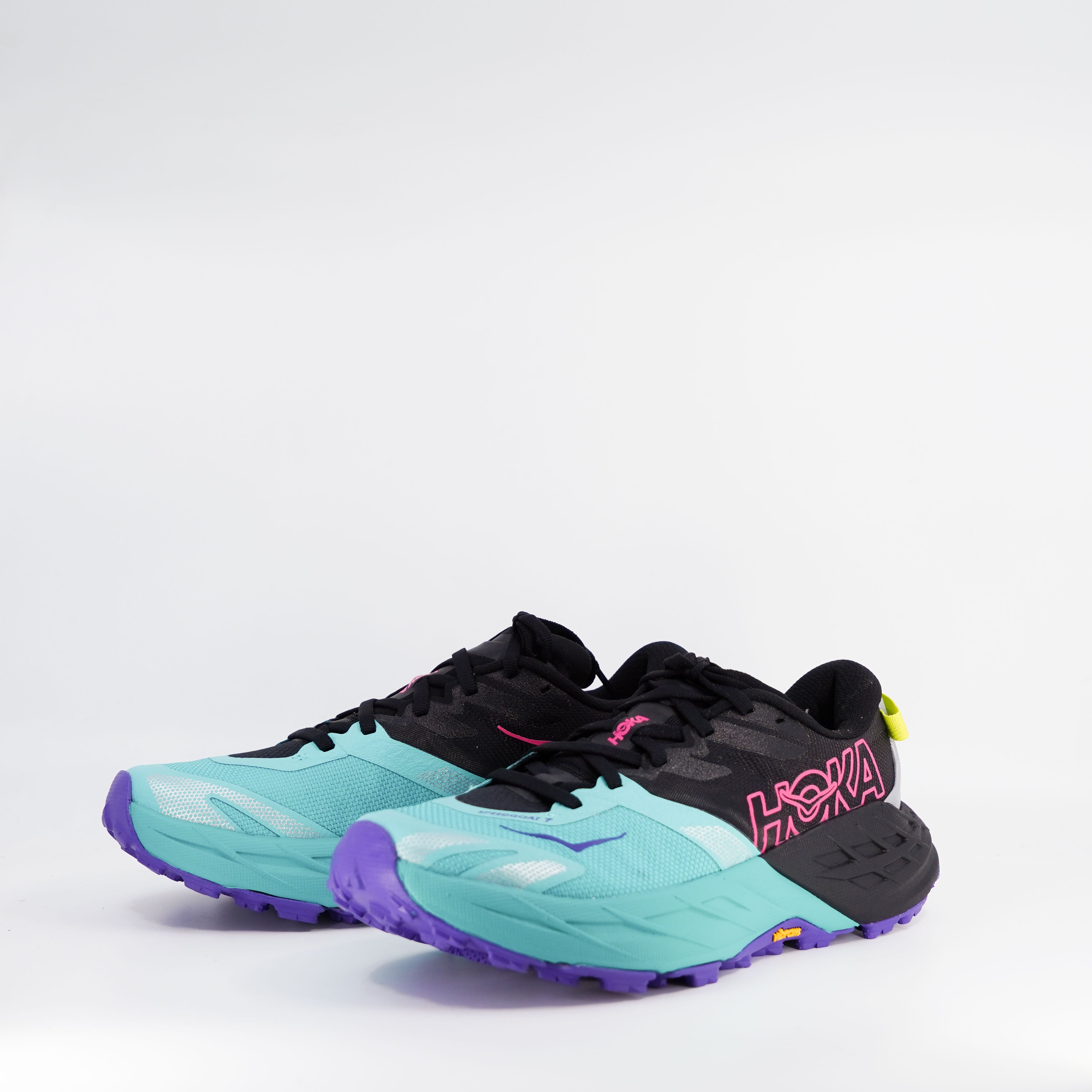 Hoka Speedgoat 7 (B Standard) Womens Black/Electric Aqua - Frontrunner Colombo