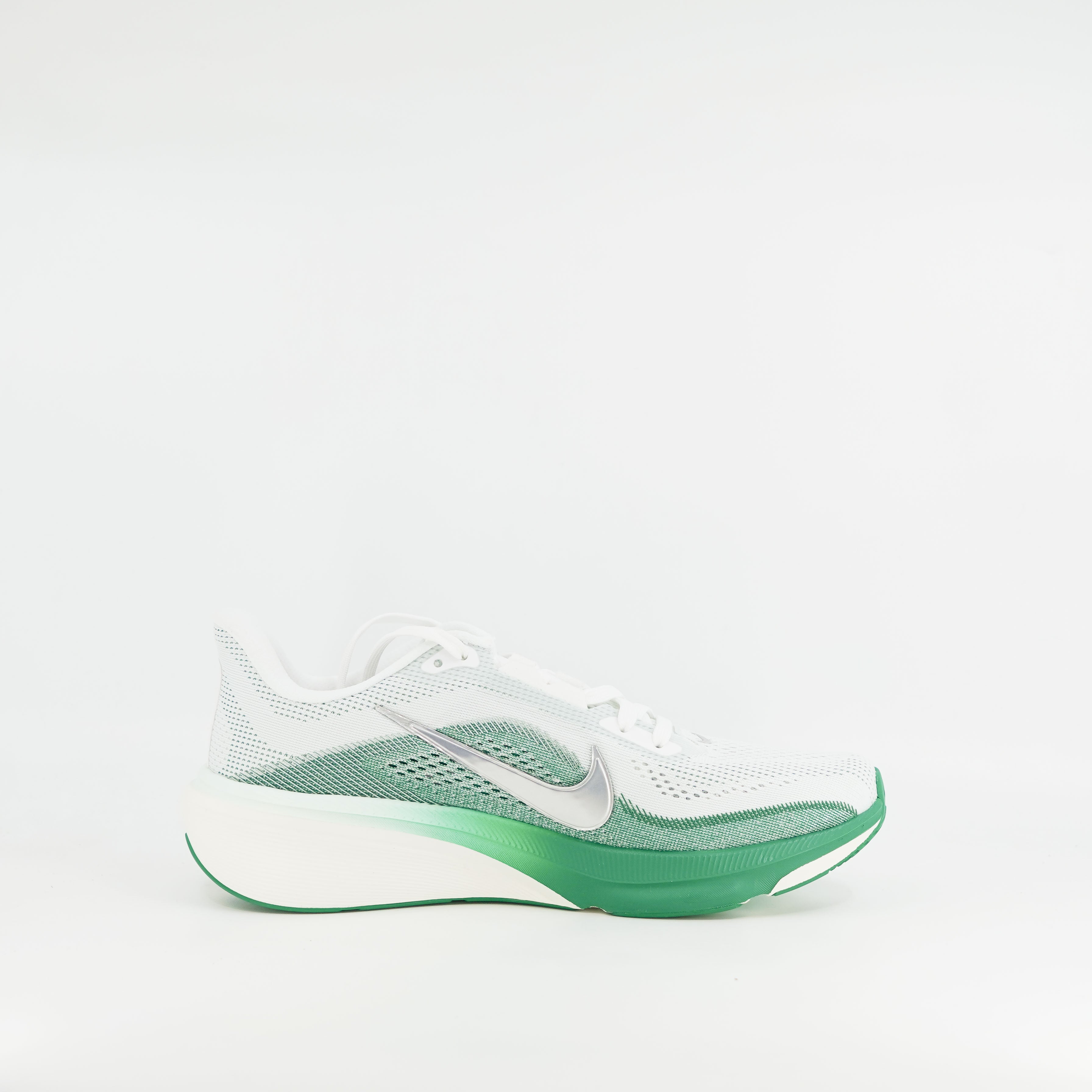 Nike Air Zoom Pegasus 42 (B Standard) Womens White/Metallic Silver