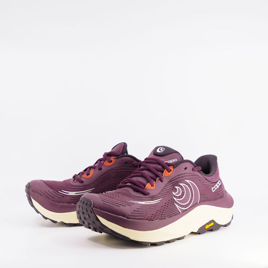 Topo Ultraventure 5 (B Standard) Womens Maroon/Tan - Frontrunner Colombo