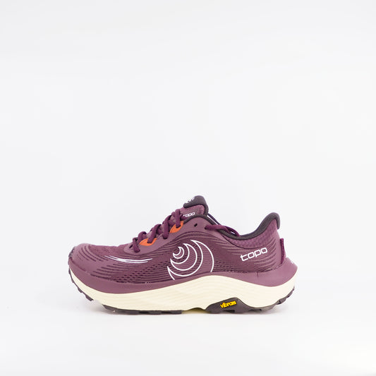Topo Ultraventure 5 (B Standard) Womens Maroon/Tan - Frontrunner Colombo