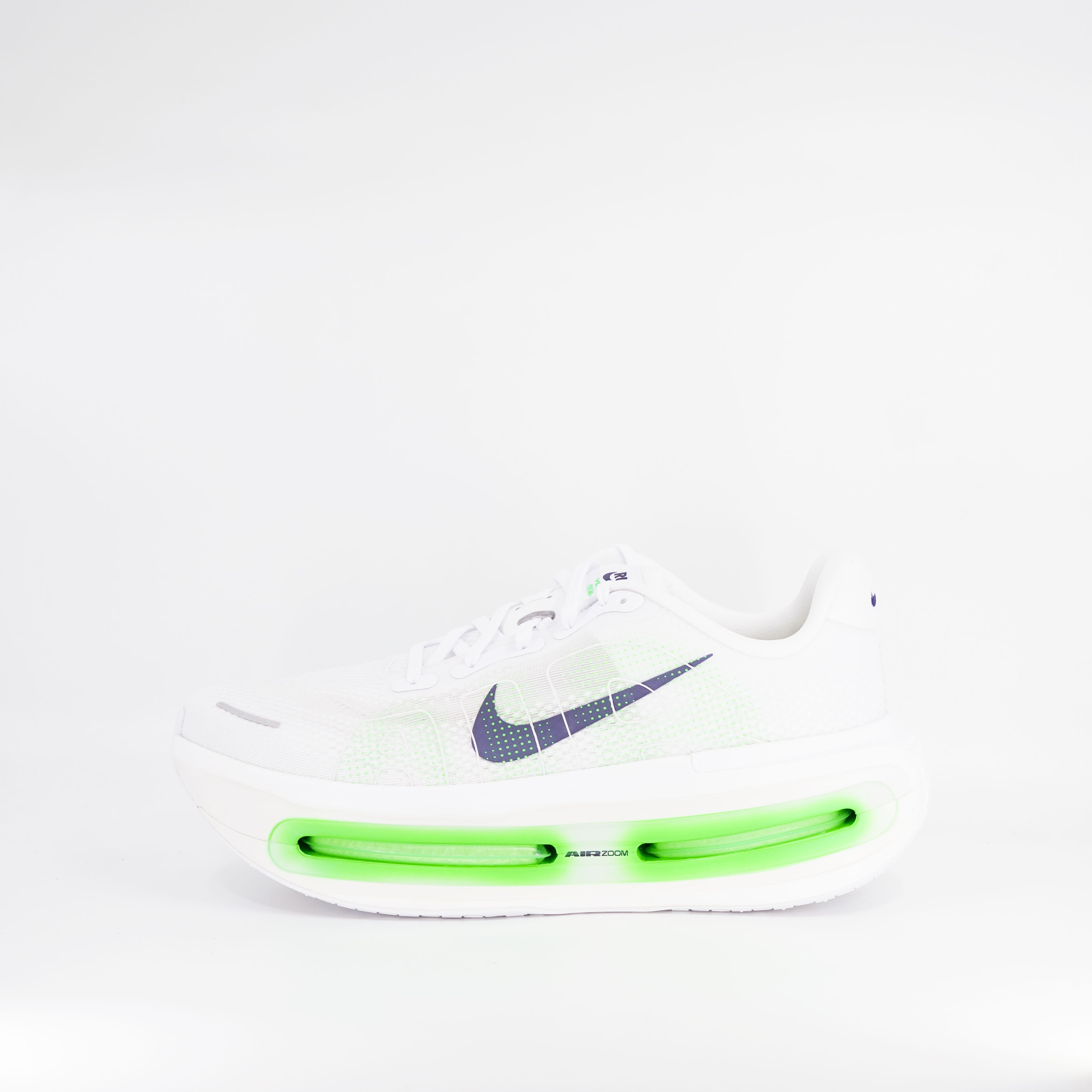 Nike Vomero Premium (D Standard) Mens White/Midnight Navy - Frontrunner Colombo