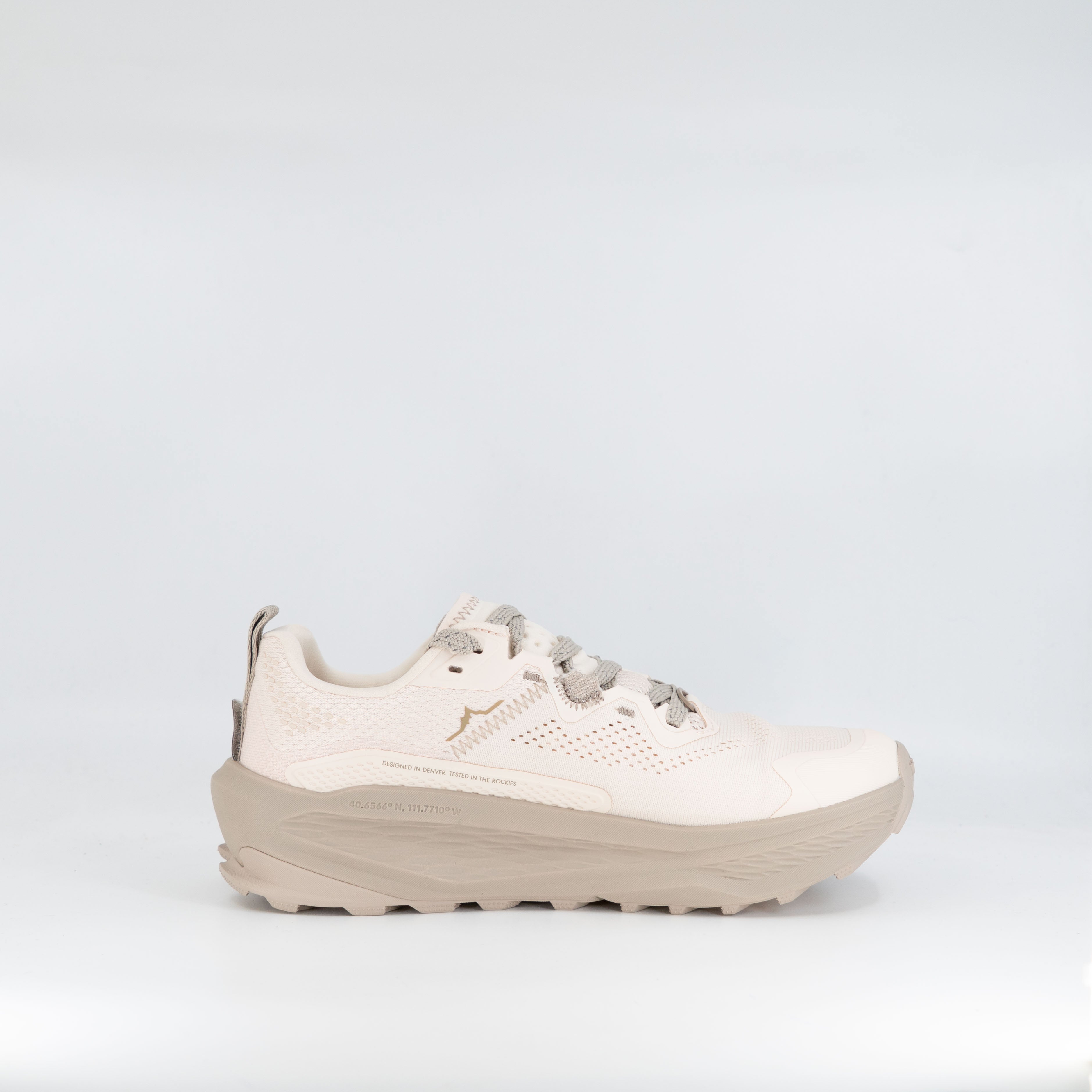Altra Olympus 7 (B Standard) Womens White Smoke