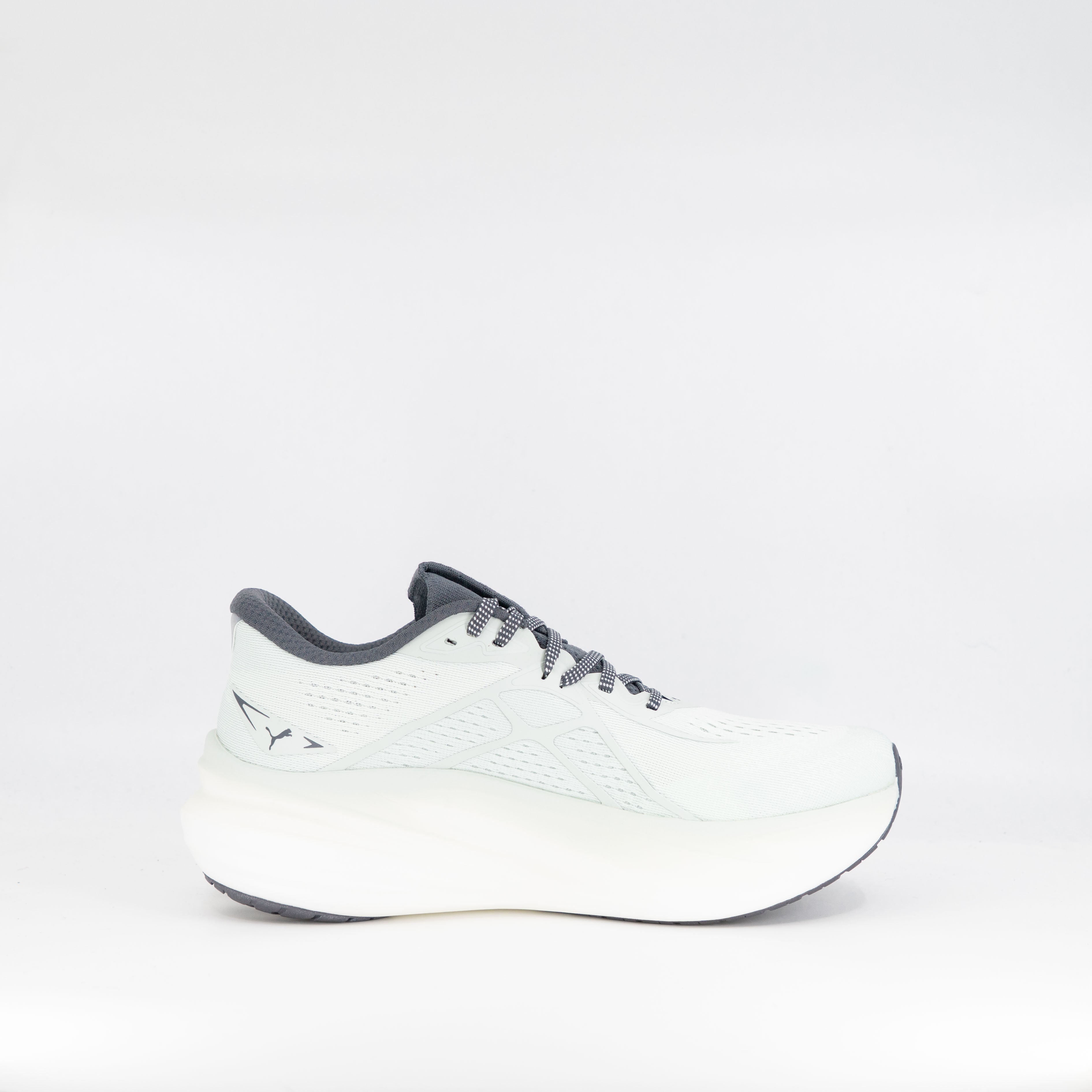 Puma MagMax Nitro 2 (D Standard) Mens Creme De Mint/Moody Grey - Frontrunner Colombo