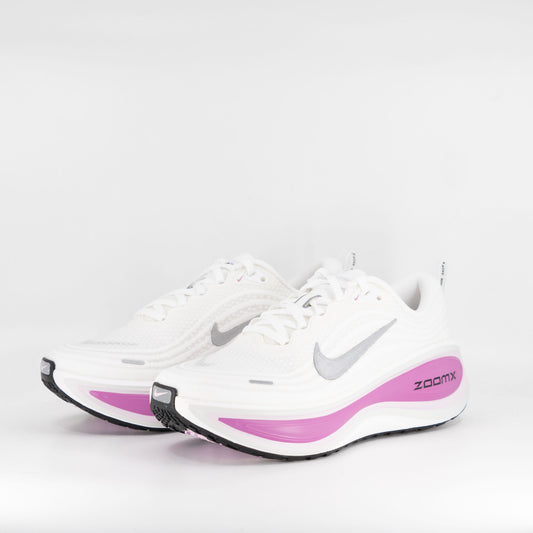 Nike Vomero Plus (B Standard) Womens White Metallic Silver - Frontrunner Colombo