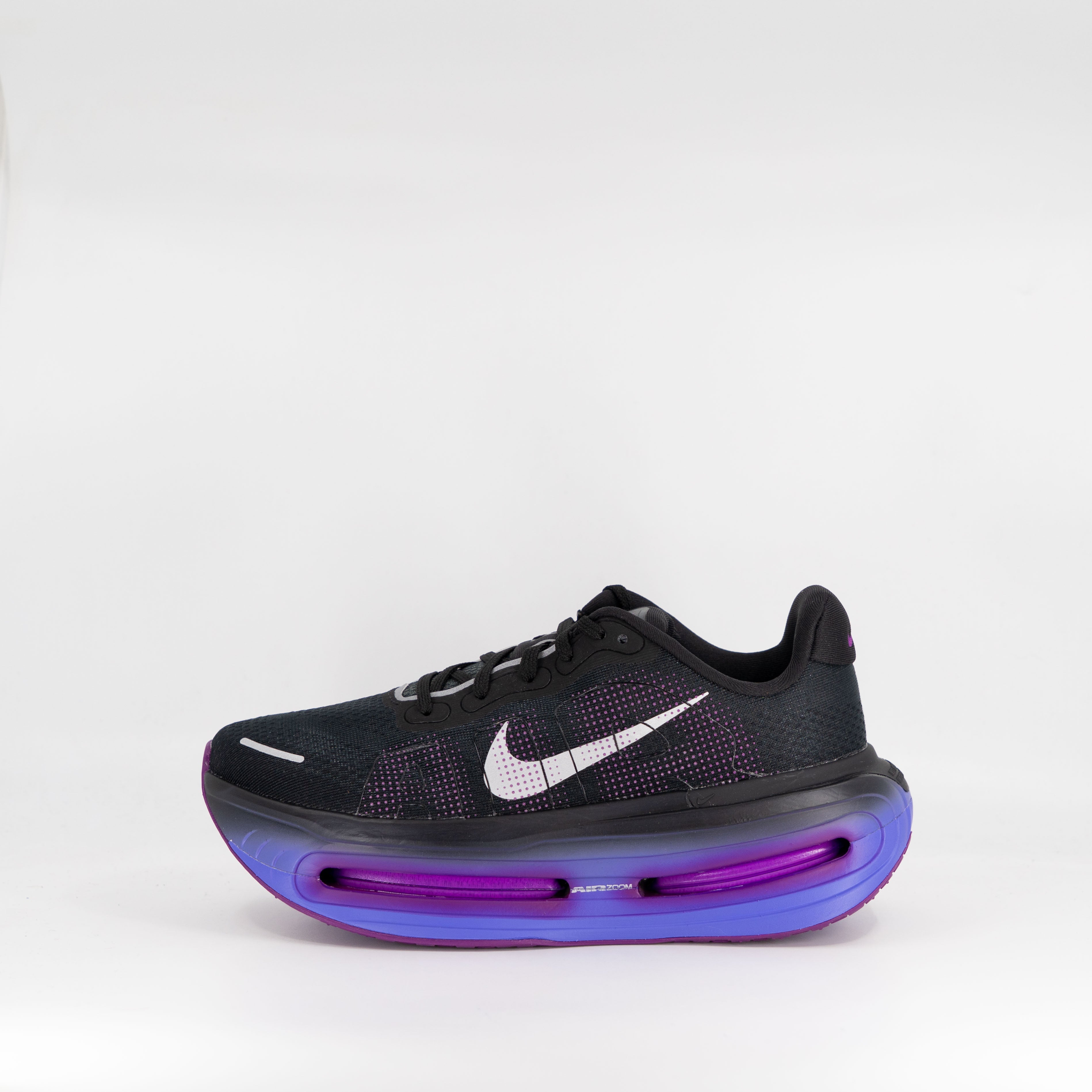 Nike Vomero Premium (B Standard) Womens Black/ Metallic Silver - Frontrunner Colombo