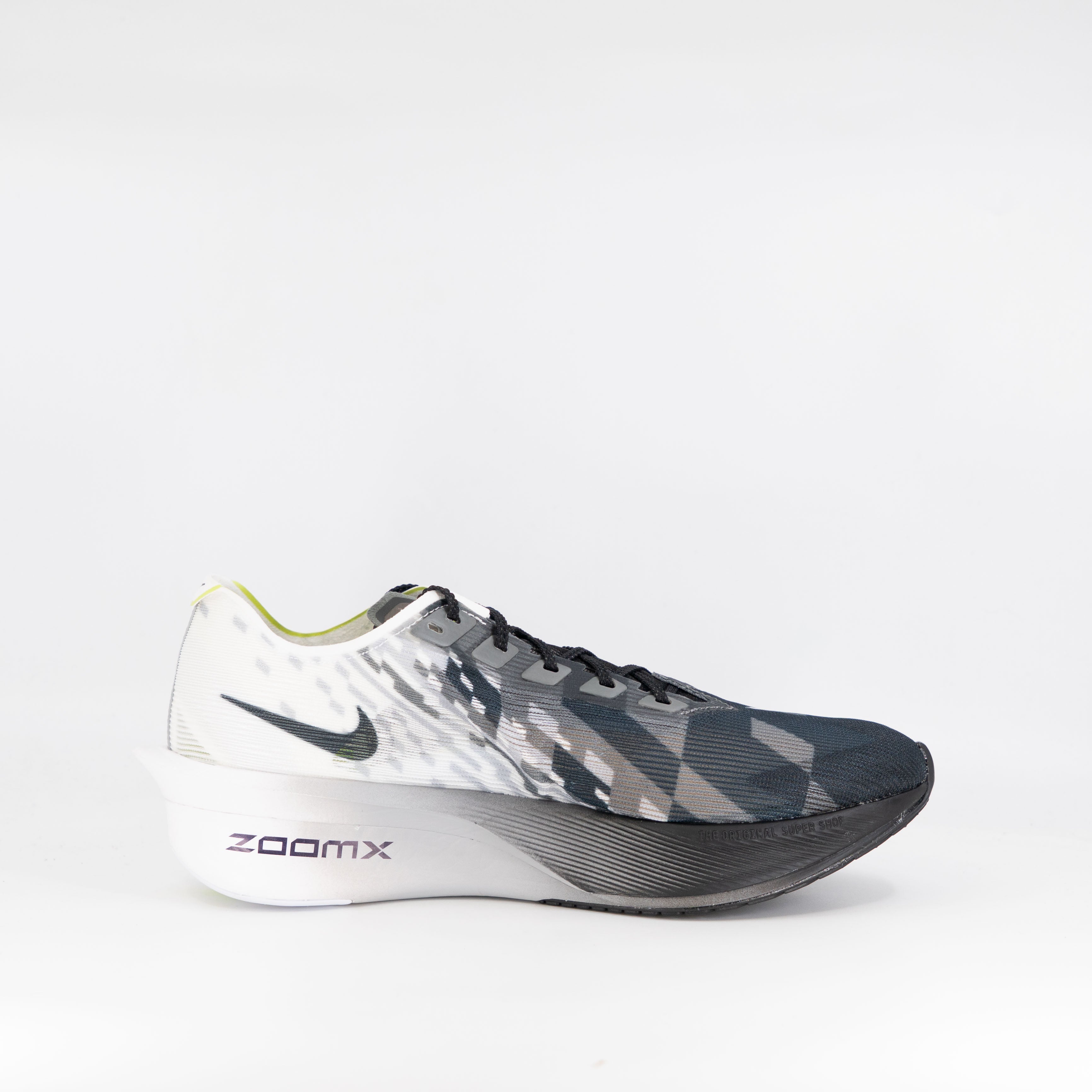 Nike Vaporfly Next% 4 SE (D Standard) Mens Black/White/Smoke Grey