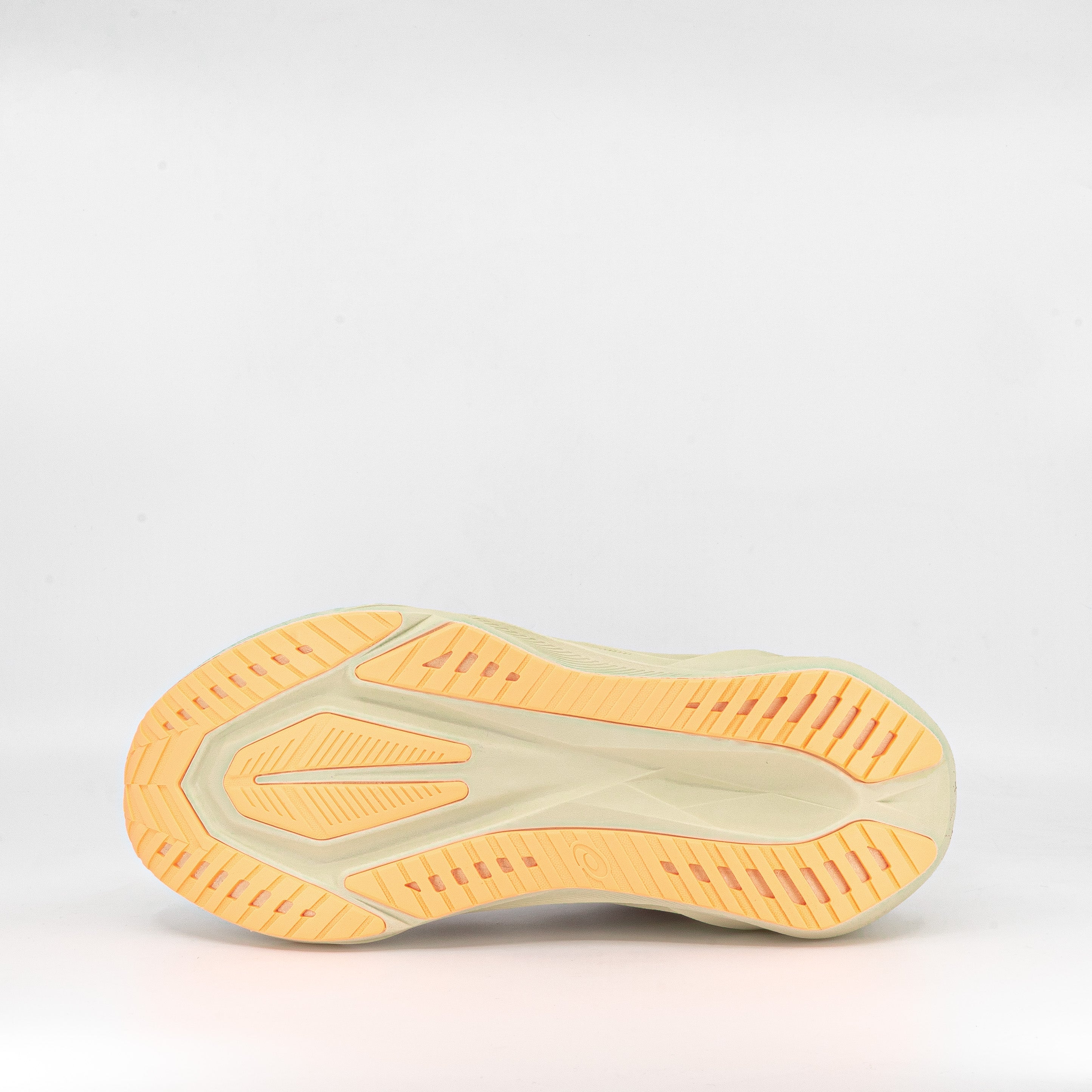 Asics Novablast 5 (2E Wide) Mens White/Fawn - Frontrunner Colombo