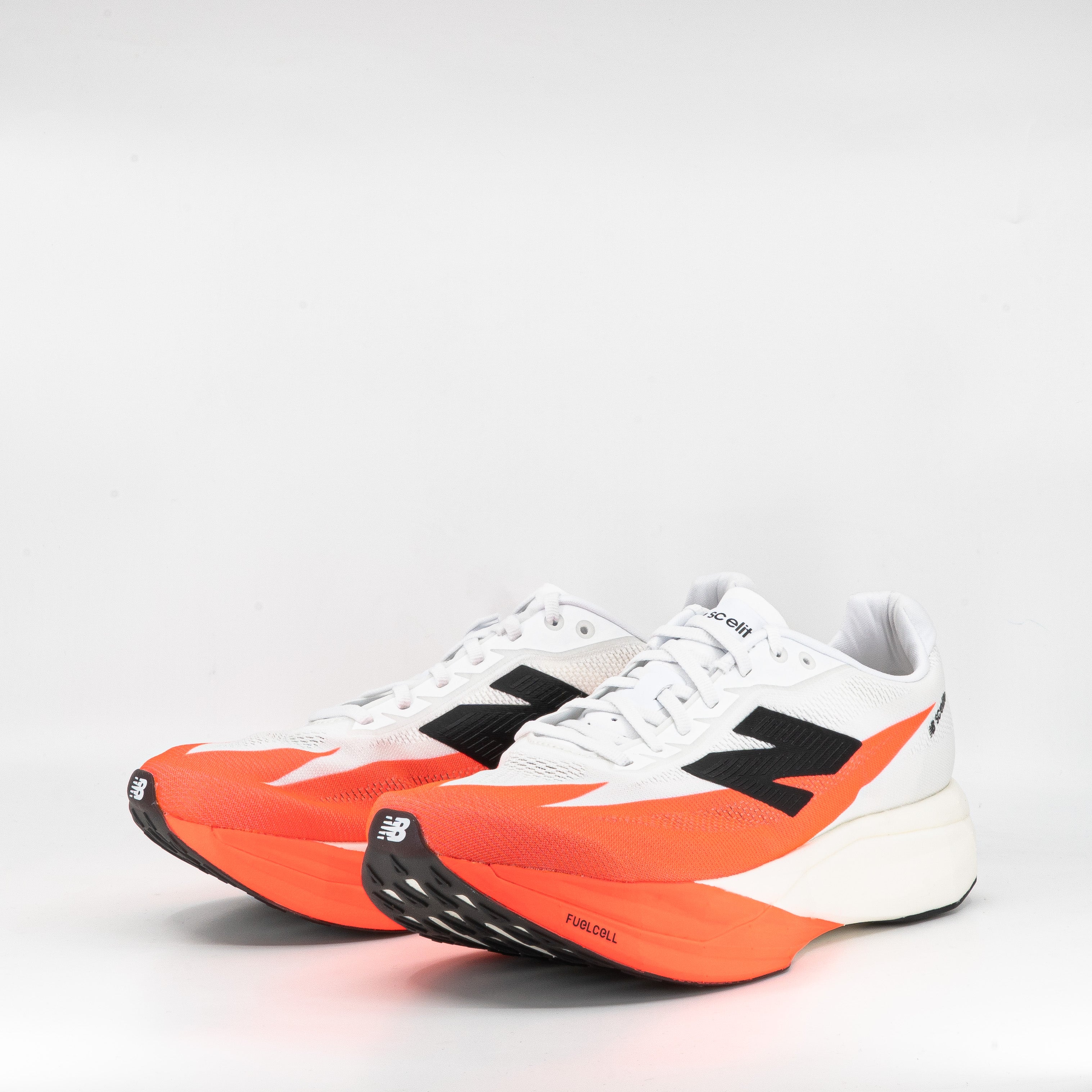 New Balance Fuelcell Supercomp Elite v5 (B Standard) Womens Urgent Red/White/Black - Frontrunner Colombo