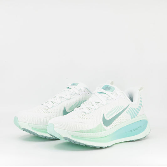 Nike Zoom Vomero 18 (B Standard) Womens White/Cannon bleached turq - Frontrunner Colombo
