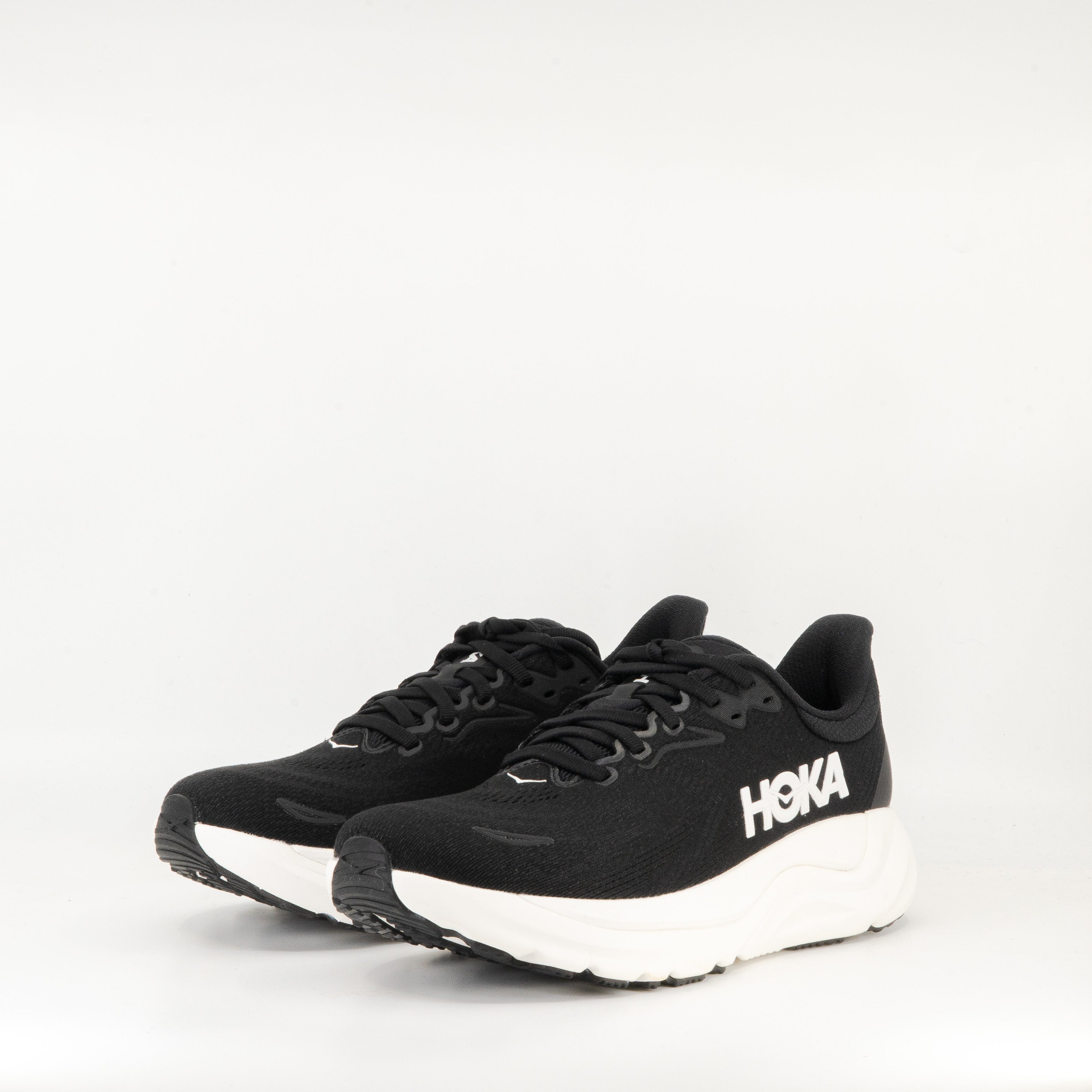 Hoka Arahi 8 (B Standard) Womens Black/White - Frontrunner Colombo