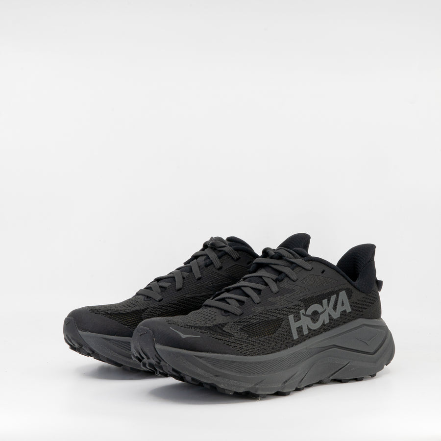 Hoka Challenger 8 (D Wide) Womens Black/Black - Frontrunner Colombo